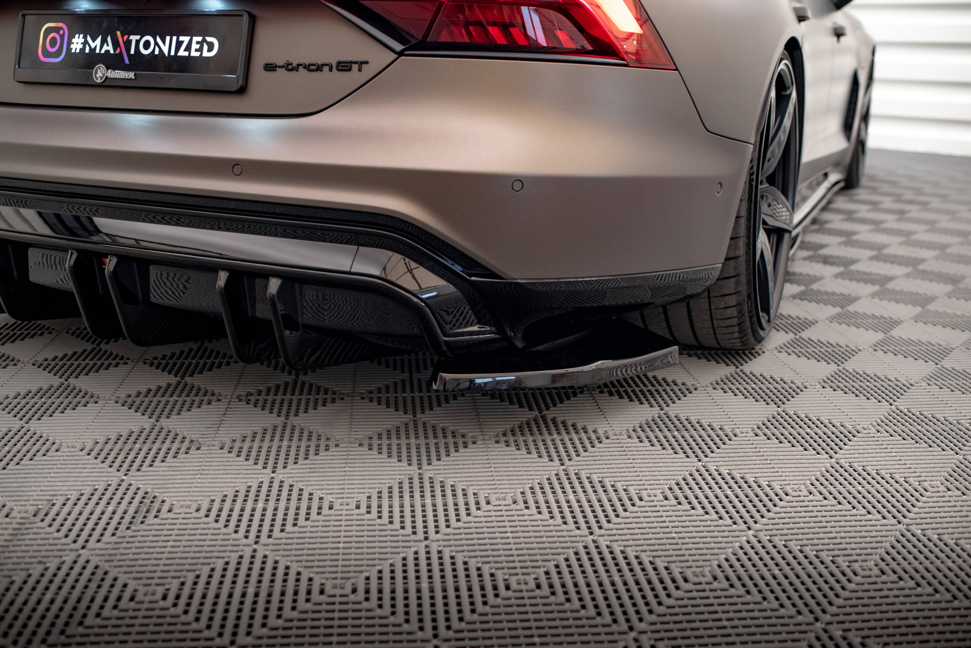 Rear Side Splitters V.2 Audi e-Tron GT / RS GT Mk1 - 3