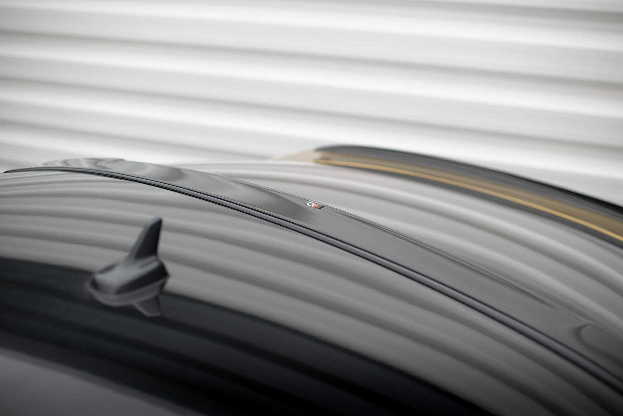 Rear Window Extension VW Arteon R-Line - 6