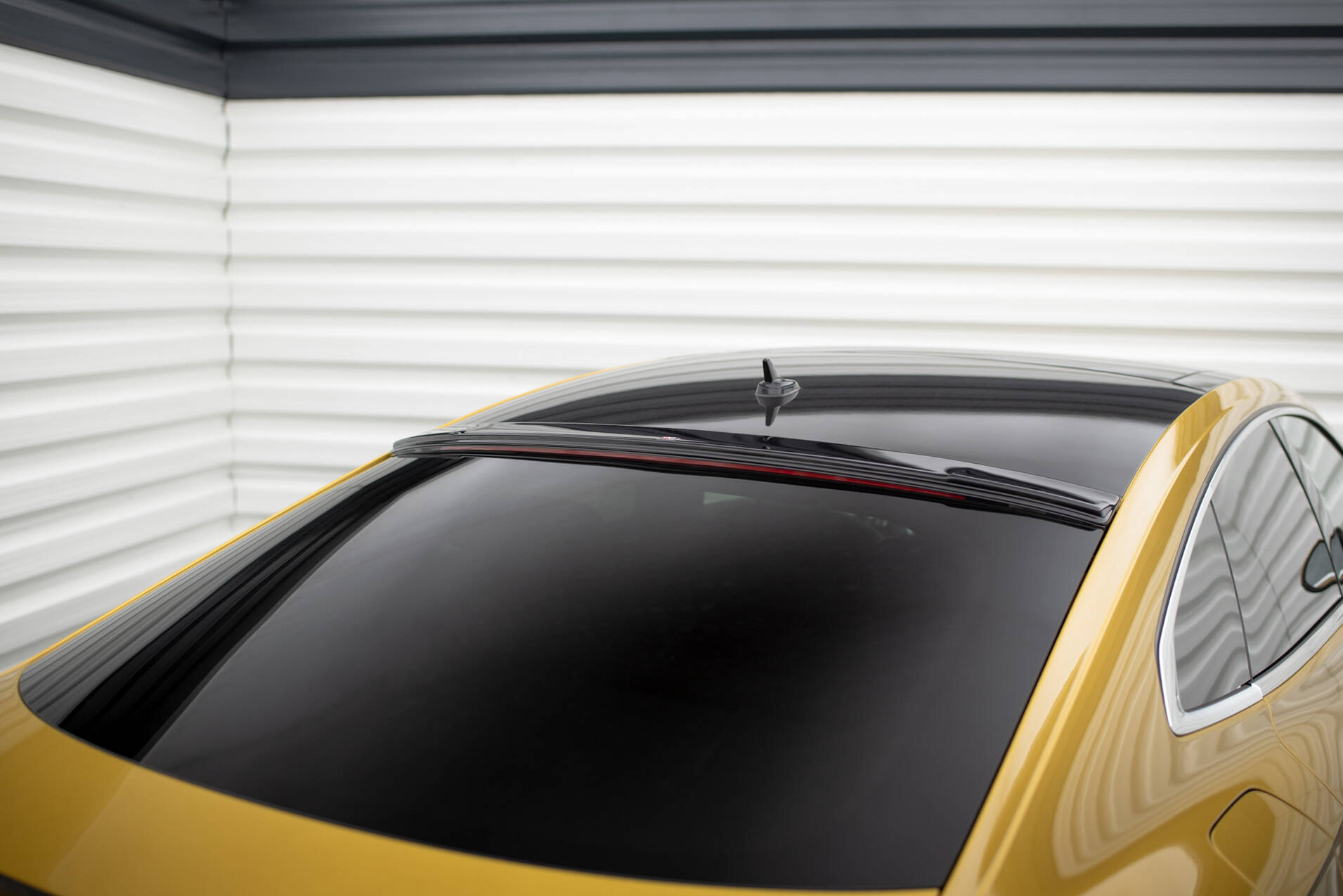Rear Window Extension VW Arteon R-Line - 5