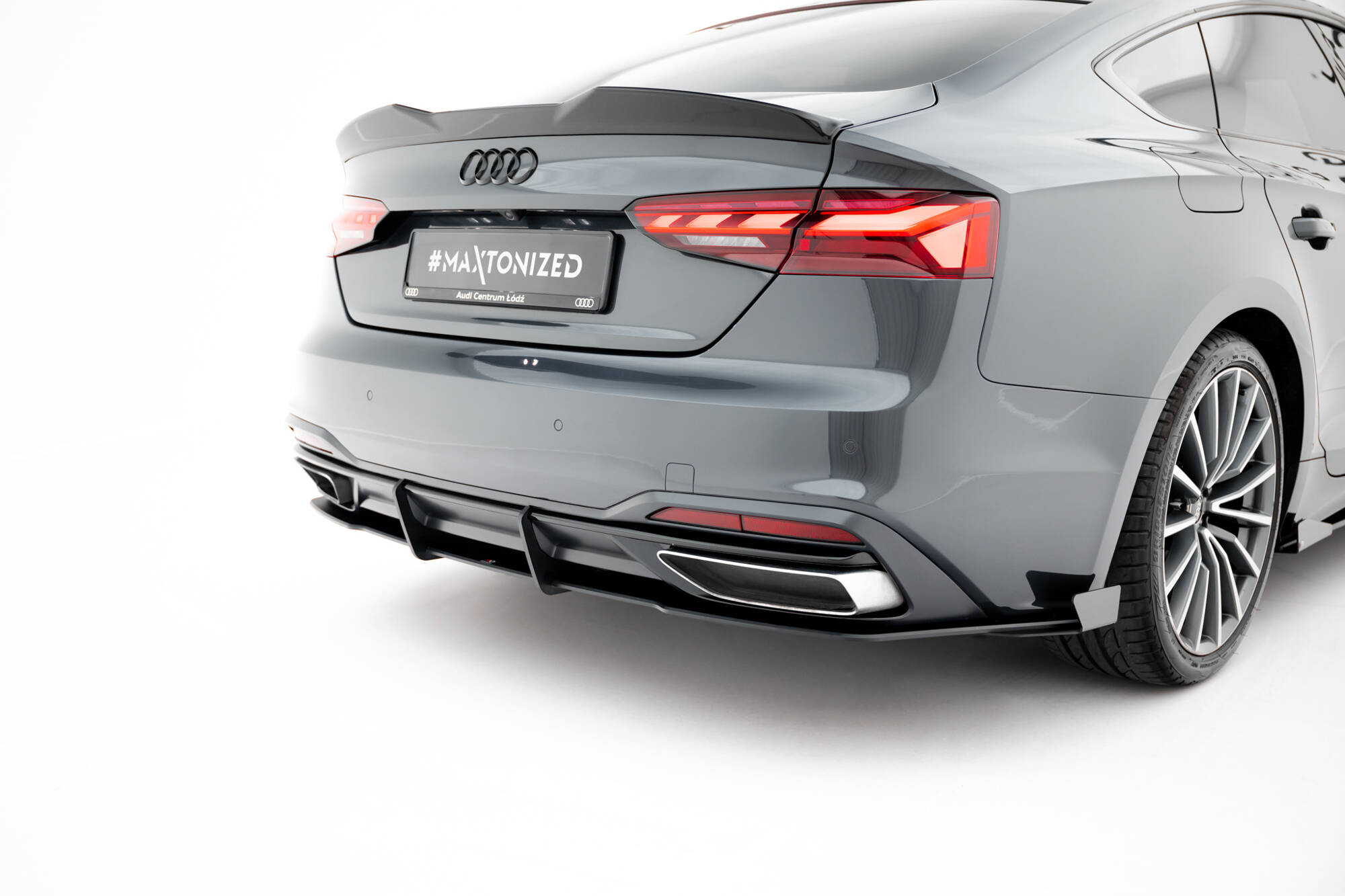 STREET PRO REAR DIFFUSER + FLAPS SUITABLE FOR AUDI A5 F5 FACELIFT – MAXTON DESIGN