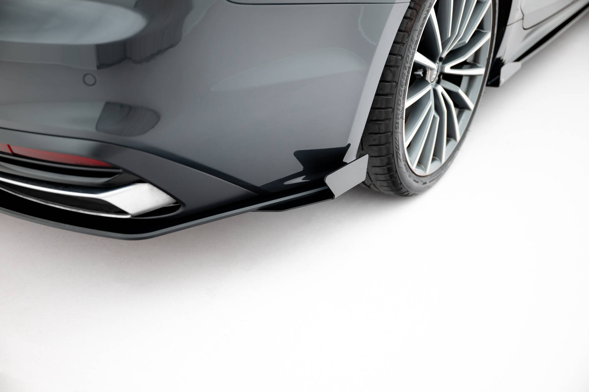 STREET PRO REAR DIFFUSER + FLAPS SUITABLE FOR AUDI A5 F5 FACELIFT – MAXTON DESIGN - 5