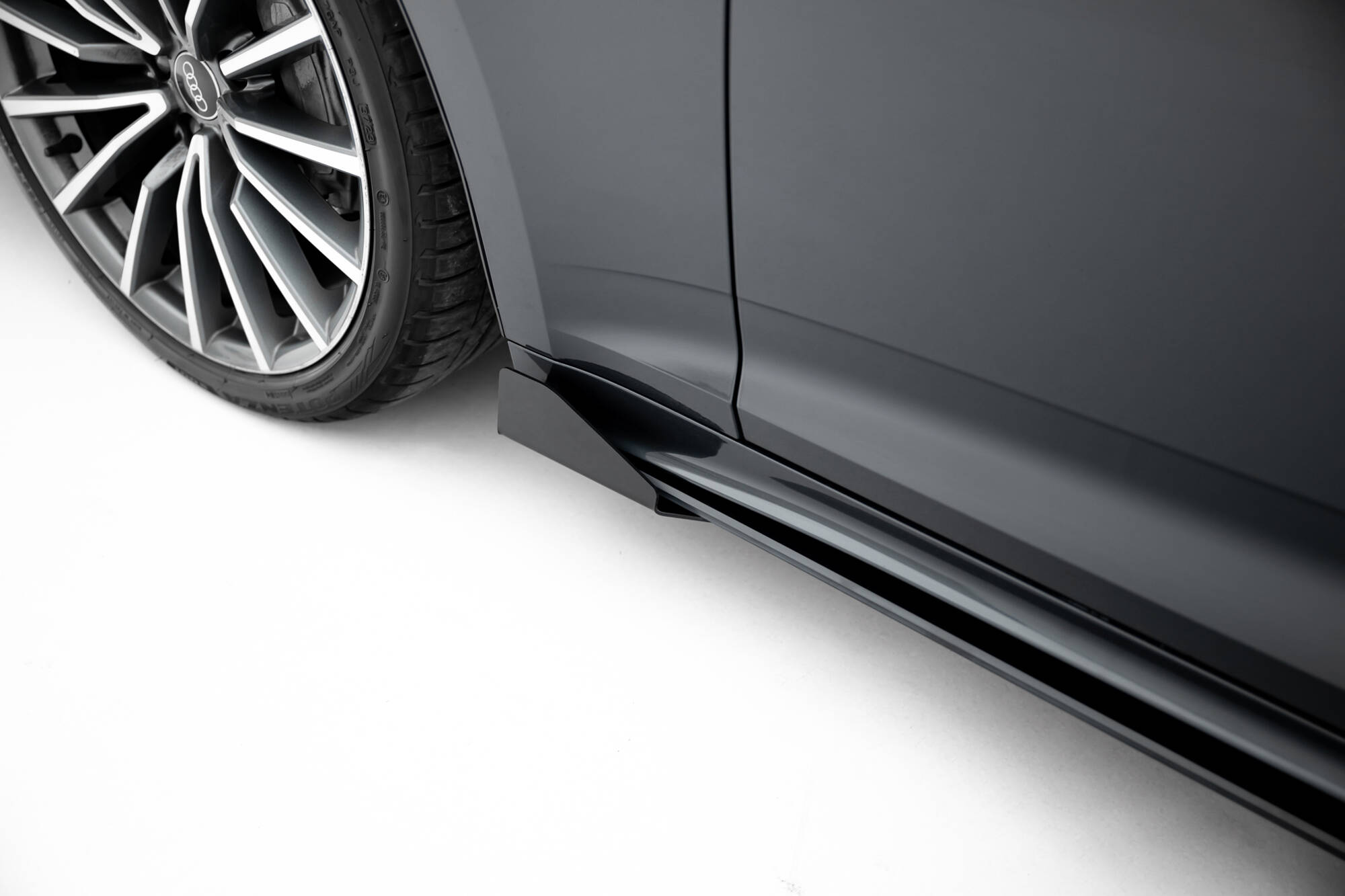 STREET PRO SIDE SKIRTS DIFFUSERS + FLAPS SUITABLE FOR AUDI A5 SPORTBACK F5 FACELIFT – MAXTON DESIGN - 2