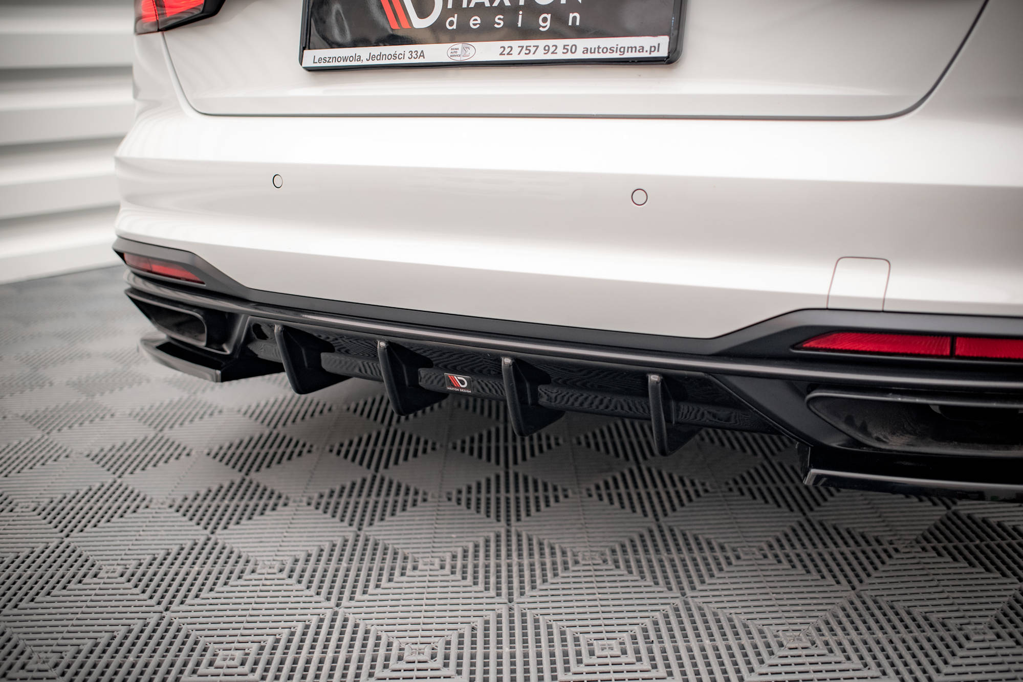 Rear Valance Audi A4 B9 Facelift - 3