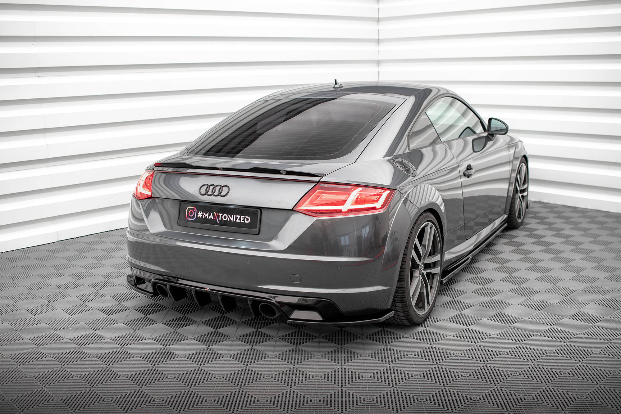 Rear Side Splitters V.2 Audi TT S-Line 8S - 3