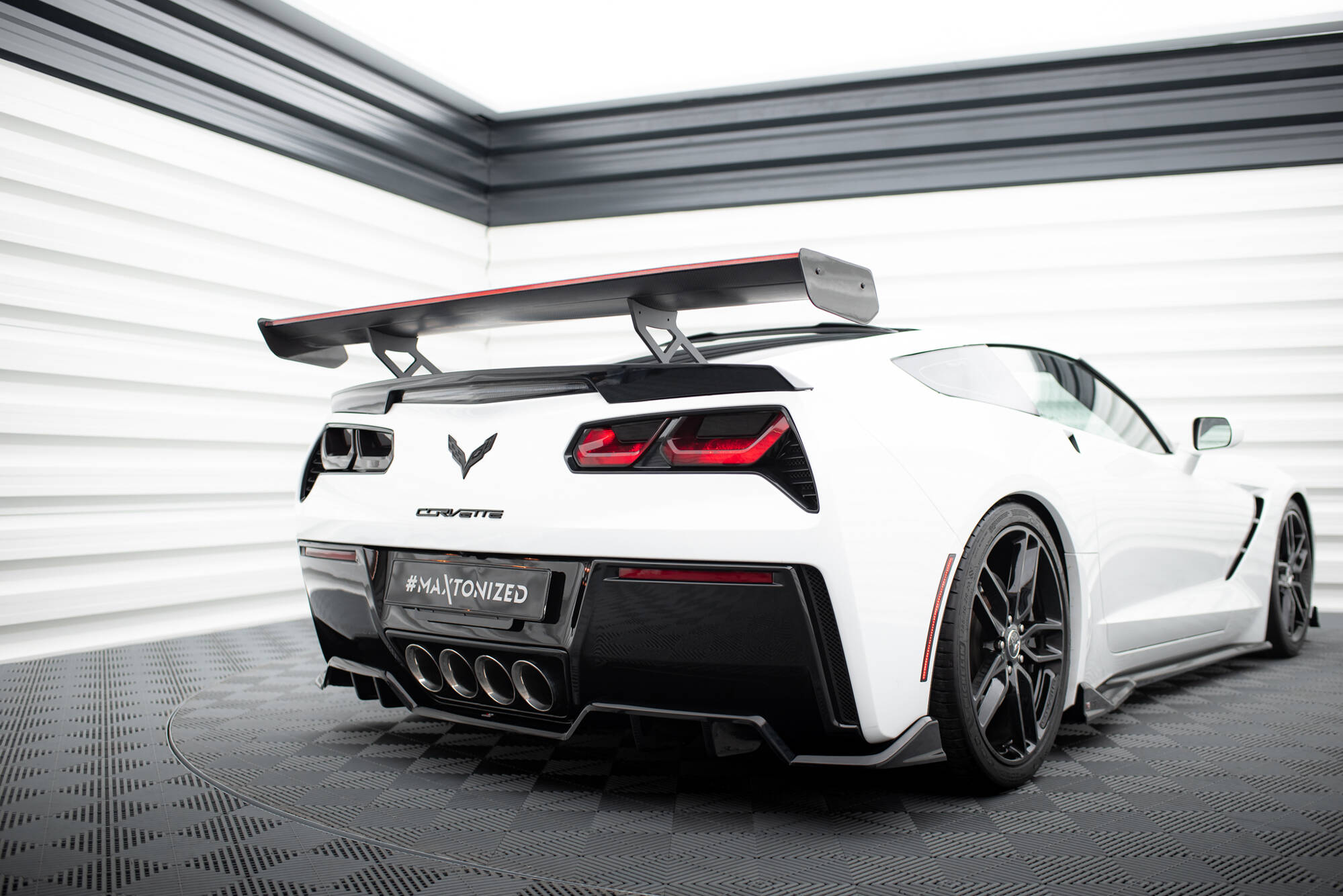 CARBON SPOILER WITH INTERNAL BRACKETS UPRIGHTS + LED SUITABLE FOR CHEVROLET CORVETTE STINGRAY / GRAND SPORT C7 – MAXTON DESIGN - 3