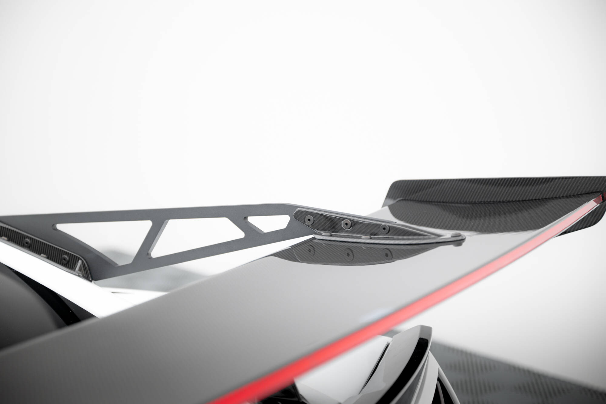 CARBON SPOILER WITH UPPER SWAN MOUNTING + LED SUITABLE FOR CHEVROLET CORVETTE STINGRAY / GRAND SPORT C7 – MAXTON DESIGN - 30