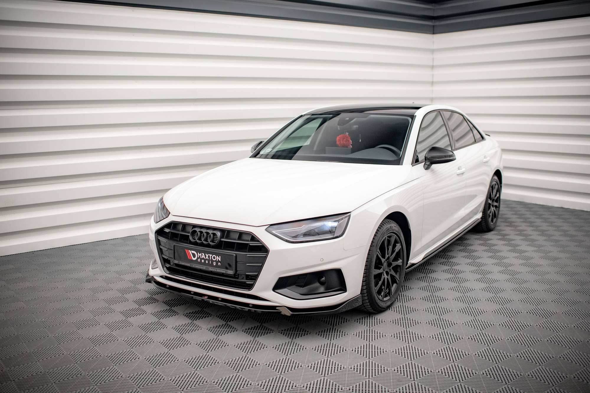 Front Splitter V.1 Audi A4 B9 Facelift - 4