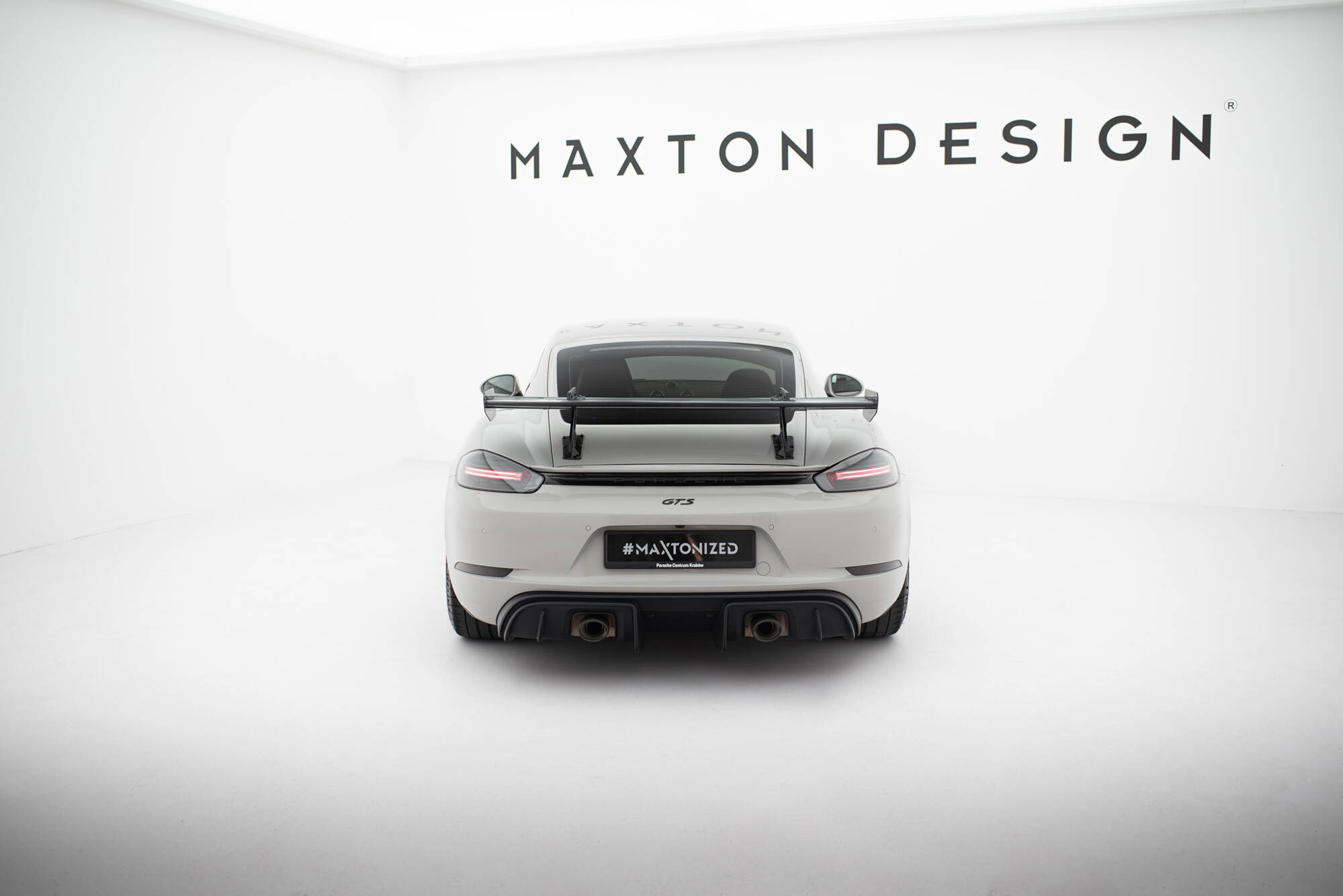 CARBON SPOILER WITH UPPER SWAN MOUNTING V.1 SUITABLE FOR PORSCHE 718 CAYMAN 982C – MAXTON DESIGN - 4