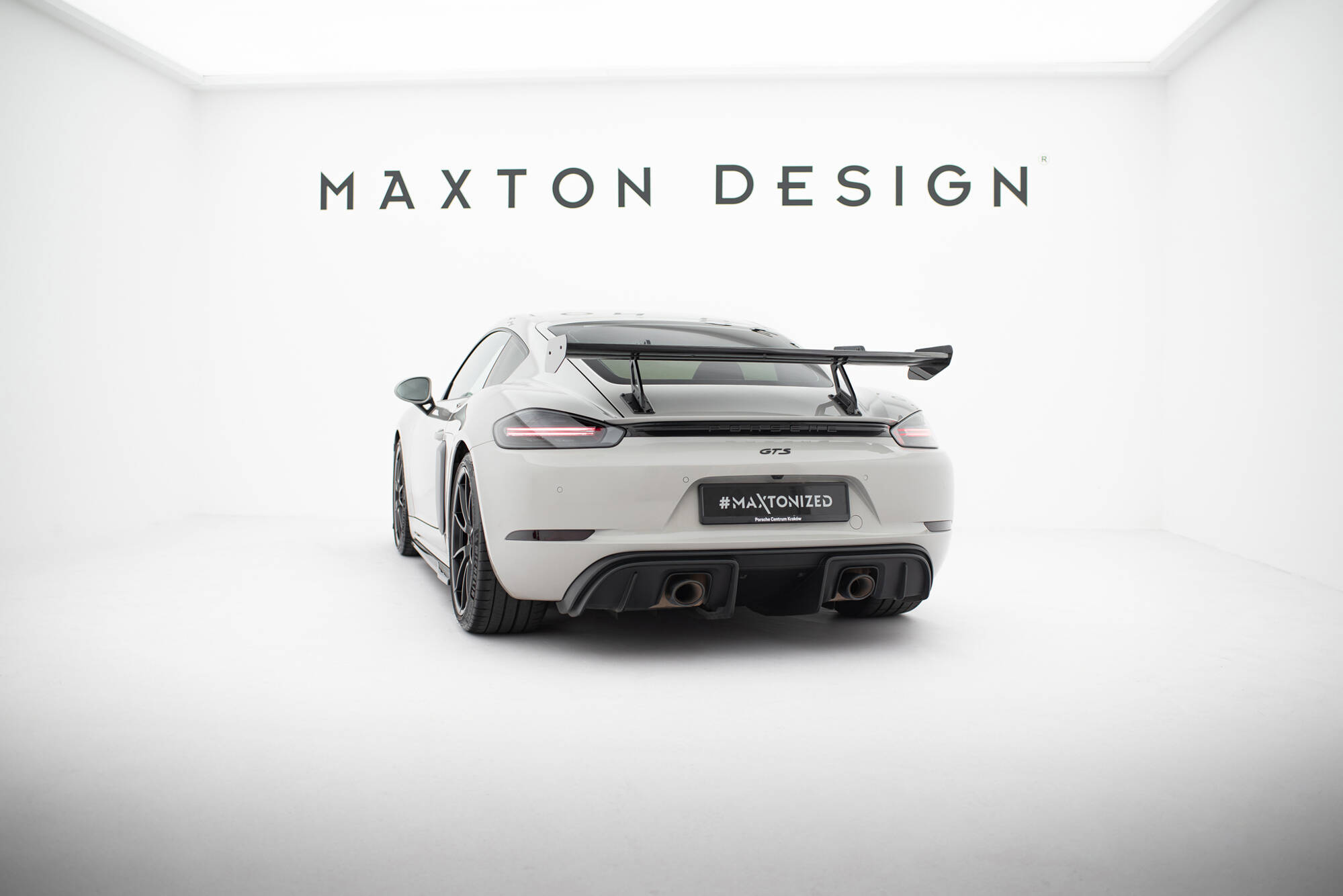 CARBON SPOILER WITH UPPER SWAN MOUNTING V.1 SUITABLE FOR PORSCHE 718 CAYMAN 982C – MAXTON DESIGN - 8