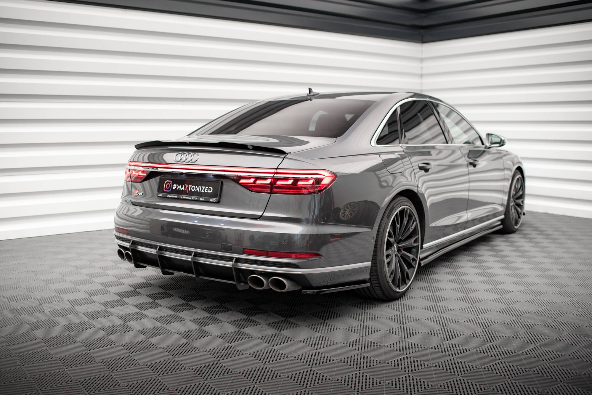 Spoiler CAP Audi S8 / A8 / A8 S-Line D5 - 2