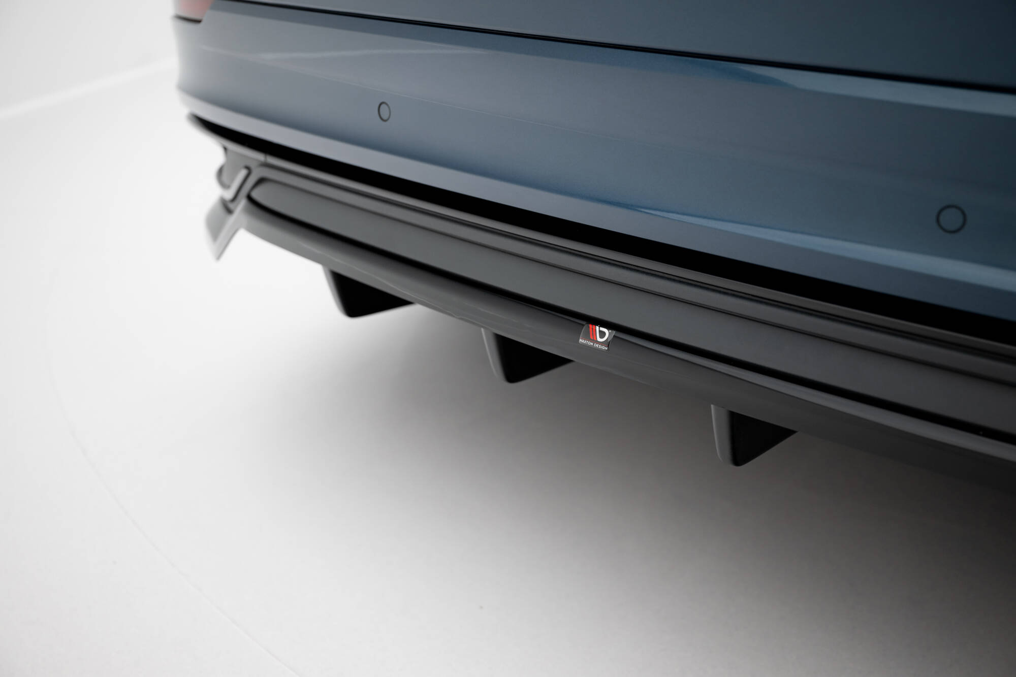 REAR SPLITTER (WITH VERTICAL BARS) SUITABLE FOR AUDI Q8 MK1 – MAXTON DESIGN - 5