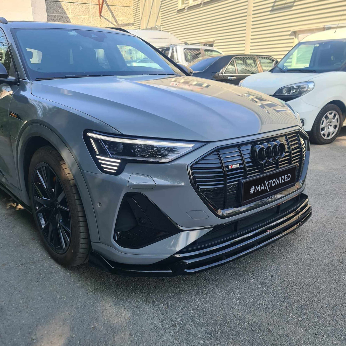 Front Splitter Audi e-Tron S-Line - 3