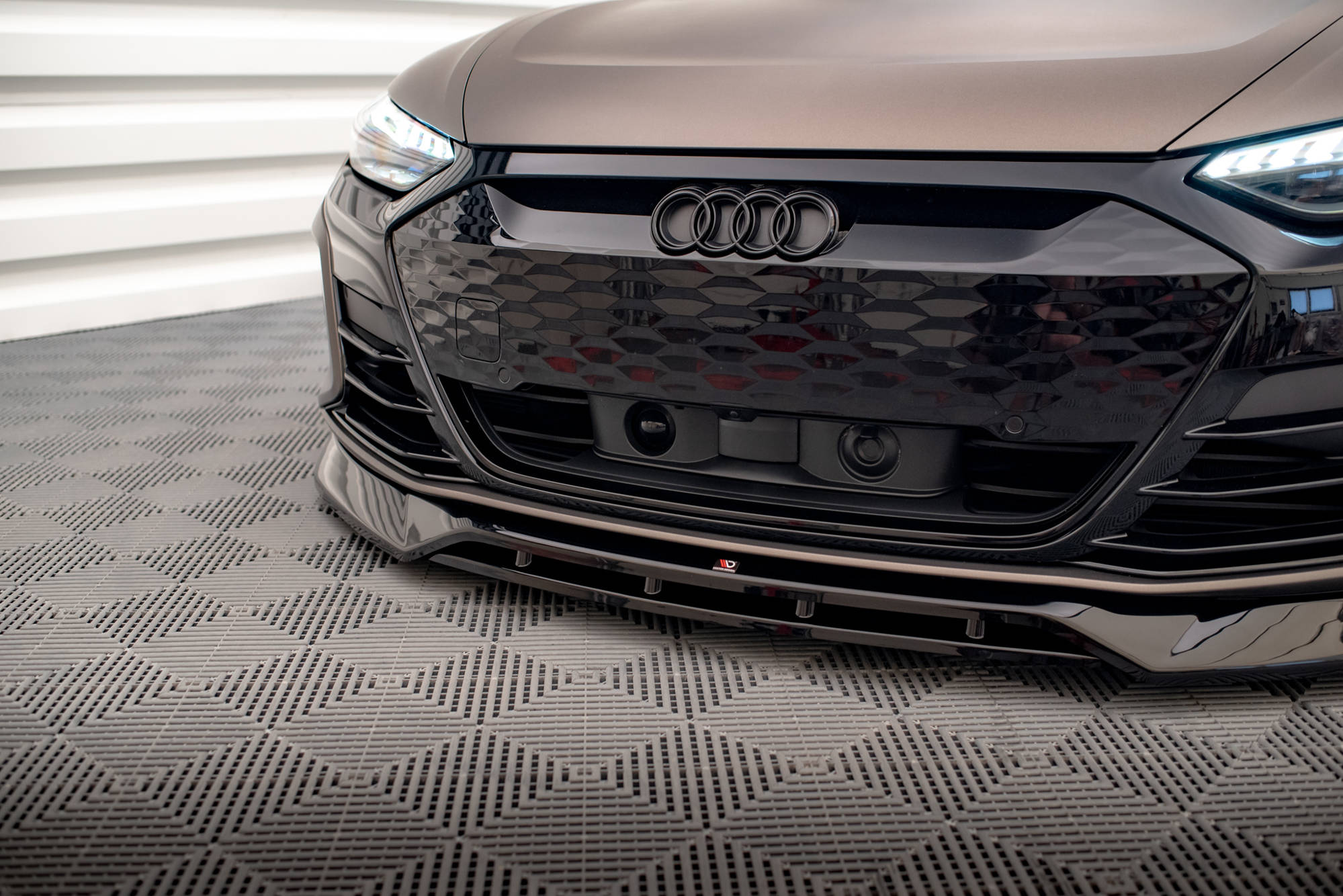 Front Splitter V.3 Audi e-Tron GT / RS GT Mk1 - 3