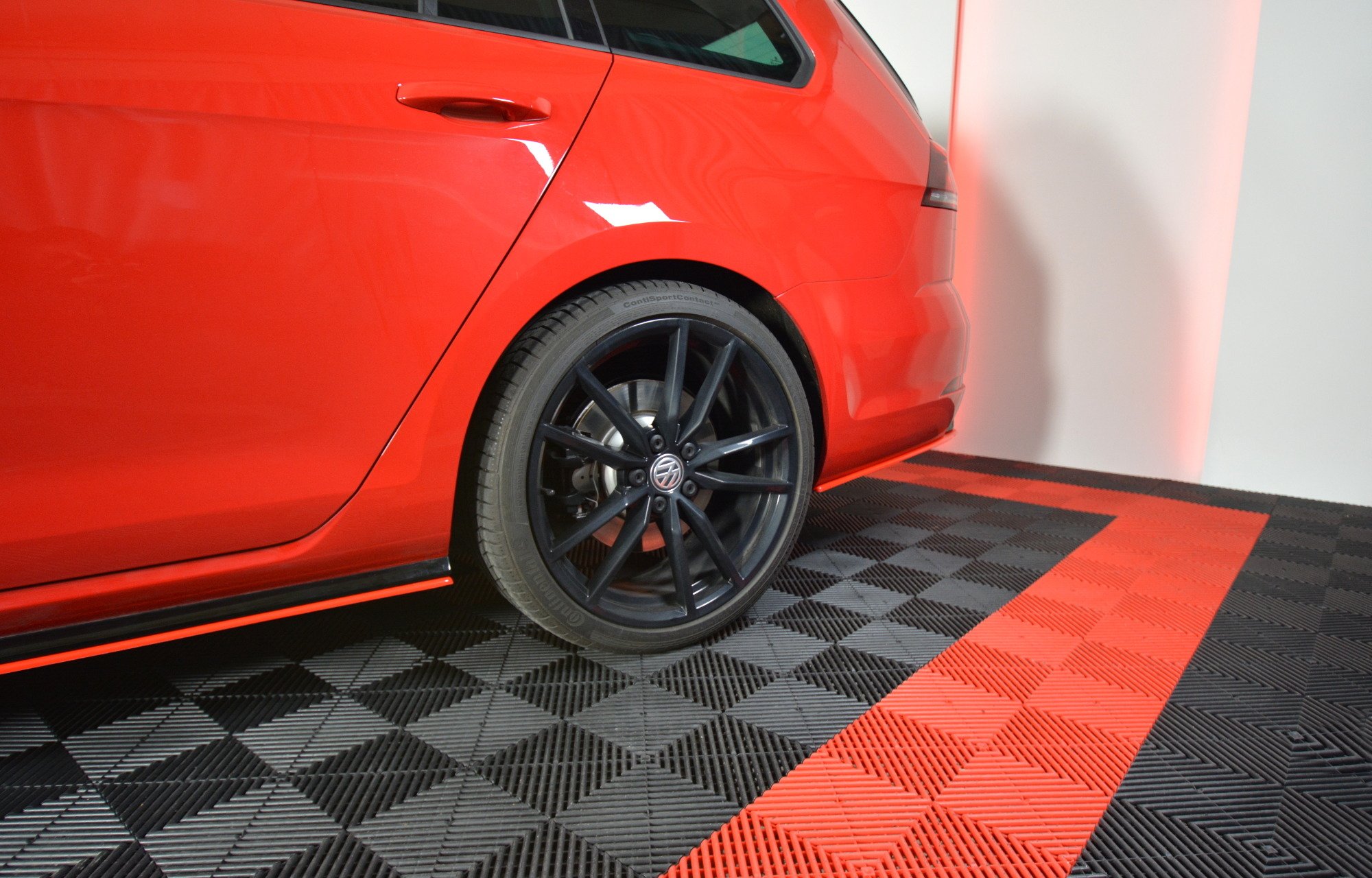Rear Side Splitters V.2 VW Golf 7 R Variant Facelift - 3