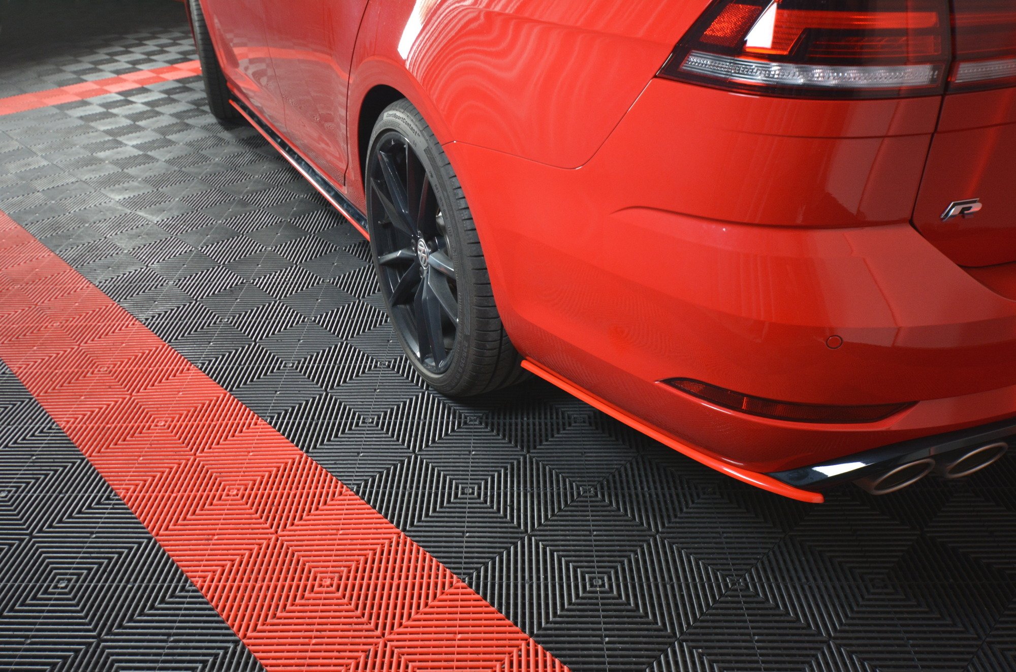 Rear Side Splitters V.2 VW Golf 7 R Variant Facelift - 2