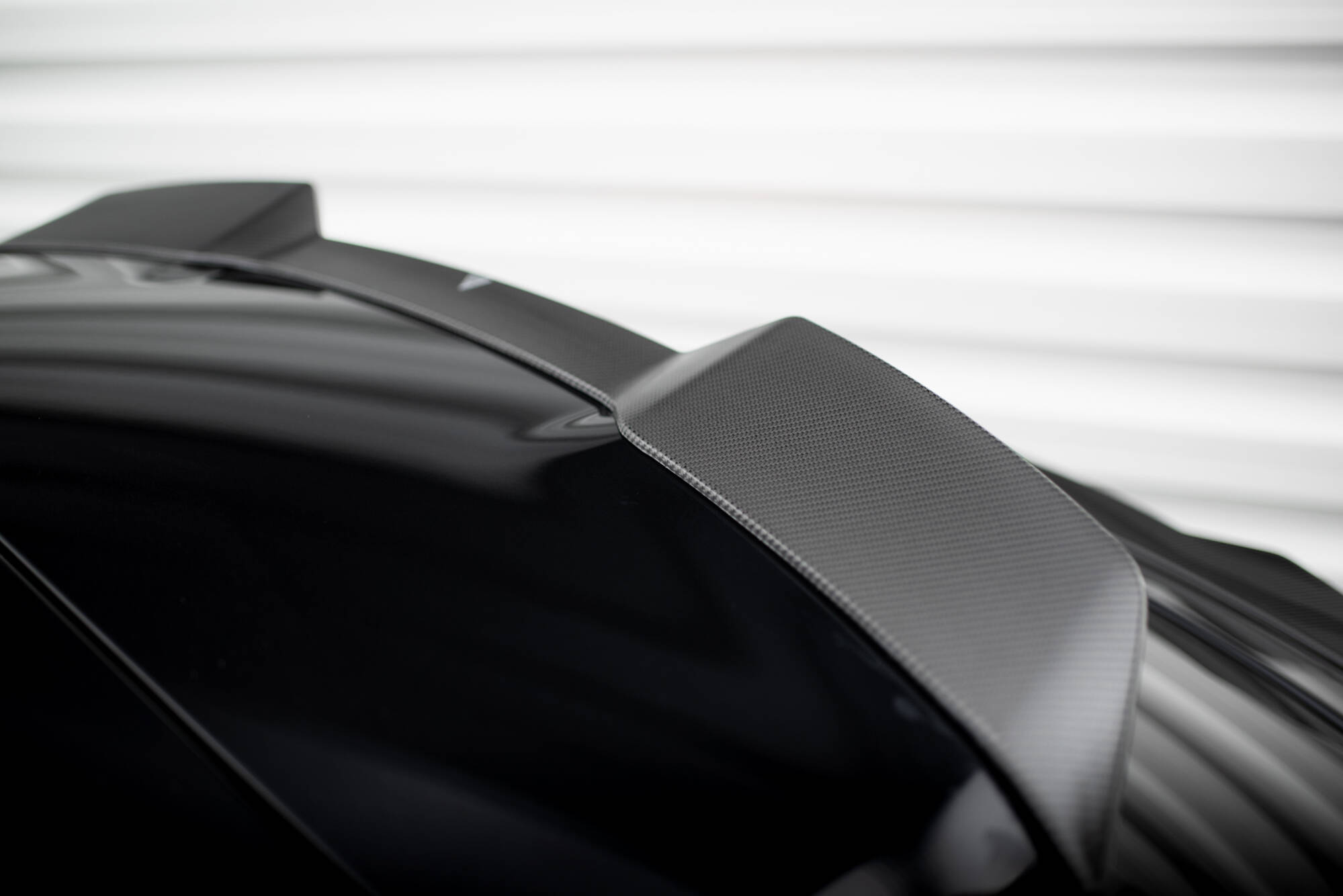 Carbon Fiber Tailgate Spoiler (Upper) Audi RSQ8 Mk1 - 9