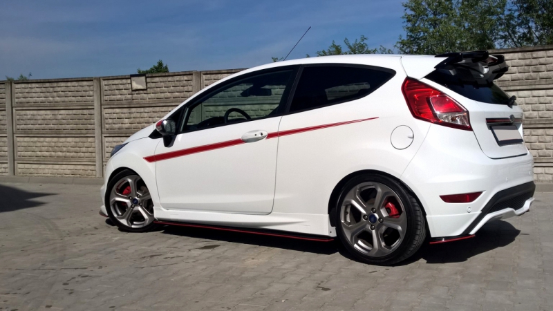 BAKRE SIDOSPLITTERS FORD FIESTA MK7 ST - 3