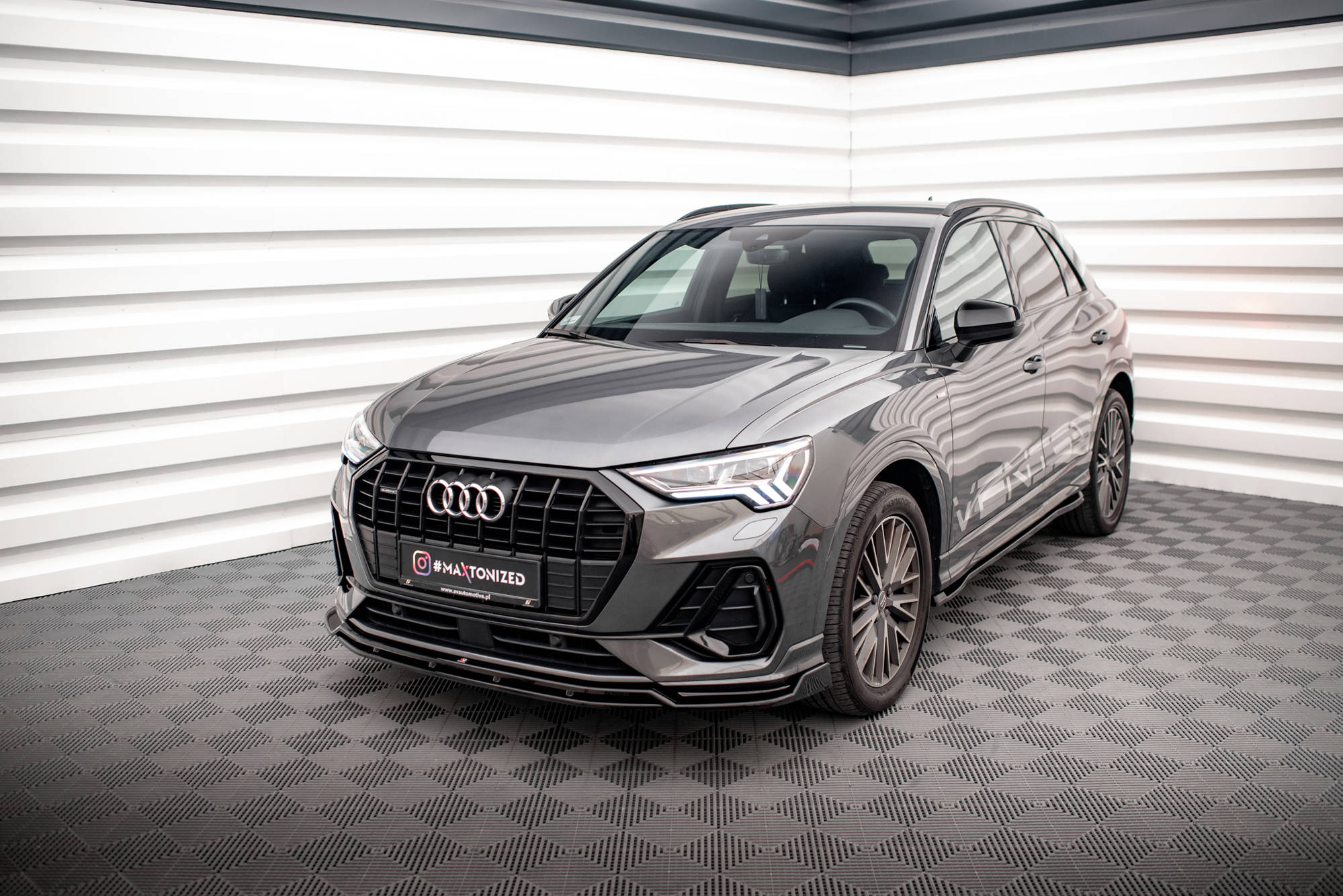 Front Splitter V.2 Audi Q3 S-Line F3 - 4