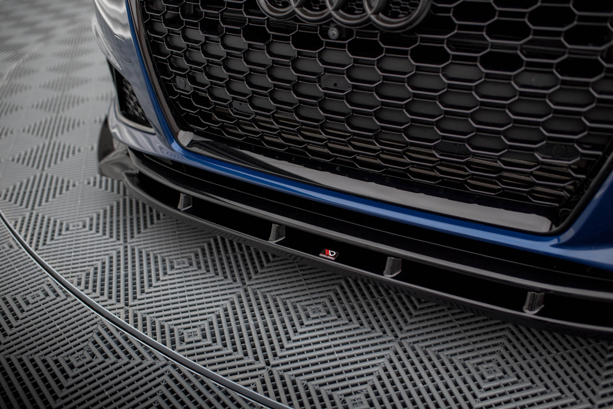Front Splitter V.1 Audi A4 Competition B9 - 3
