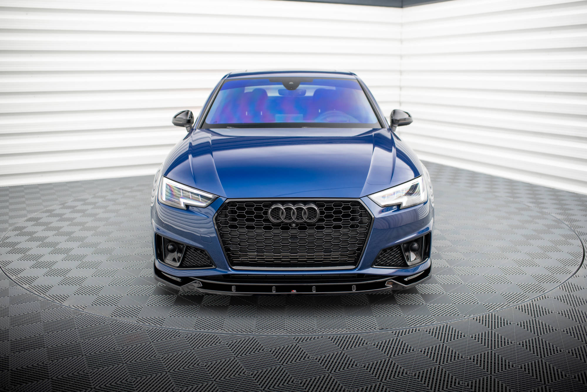 Front Splitter V.1 Audi A4 Competition B9 - 2