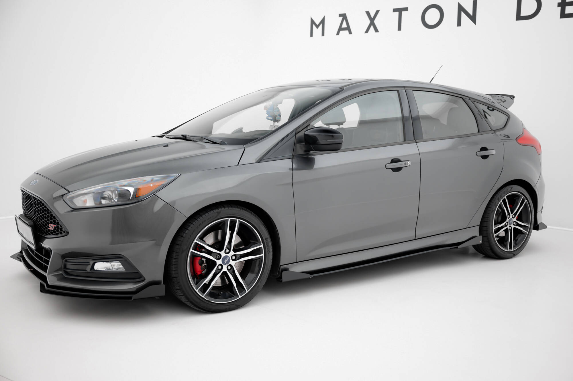 STREET PRO SIDE SKIRTS DIFFUSERS + FLAPS SUITABLE FOR FORD FOCUS ST MK3 FACELIFT – MAXTON DESIGN