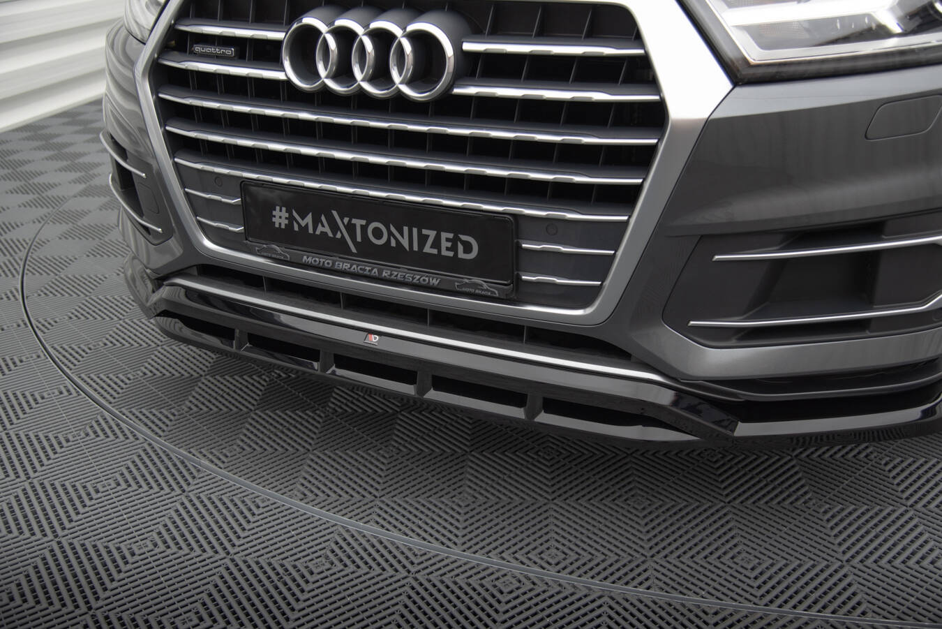 Front Splitter Audi Q7 Mk2 - 4