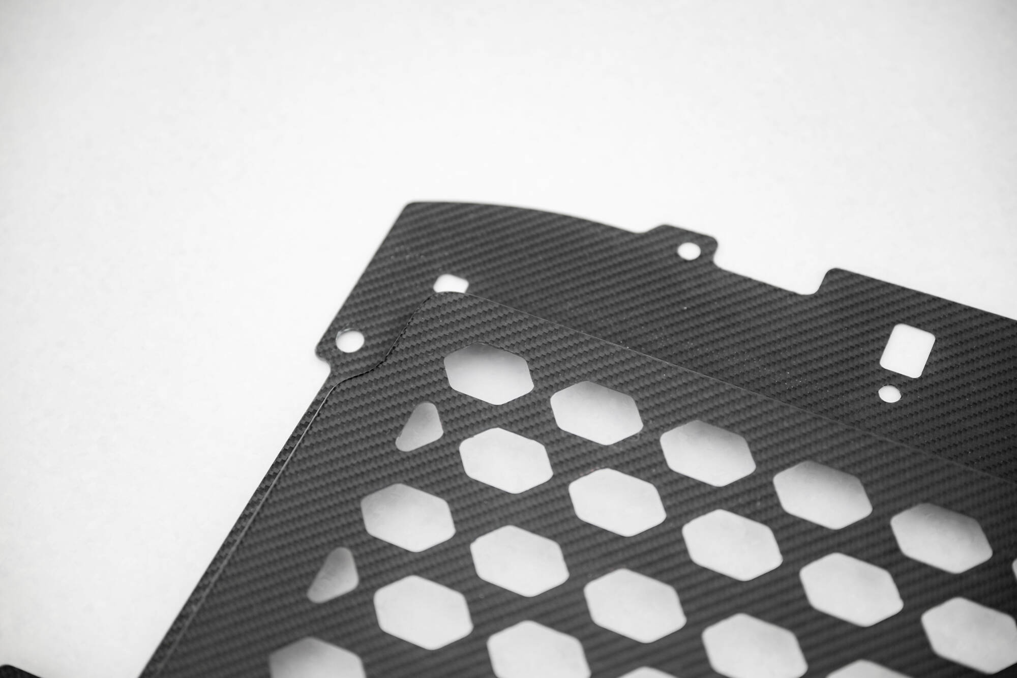 CARBON FIBER UNDER ENGINE COVER SUITABLE FOR BMW M2 G87 – MAXTON DESIGN - 13