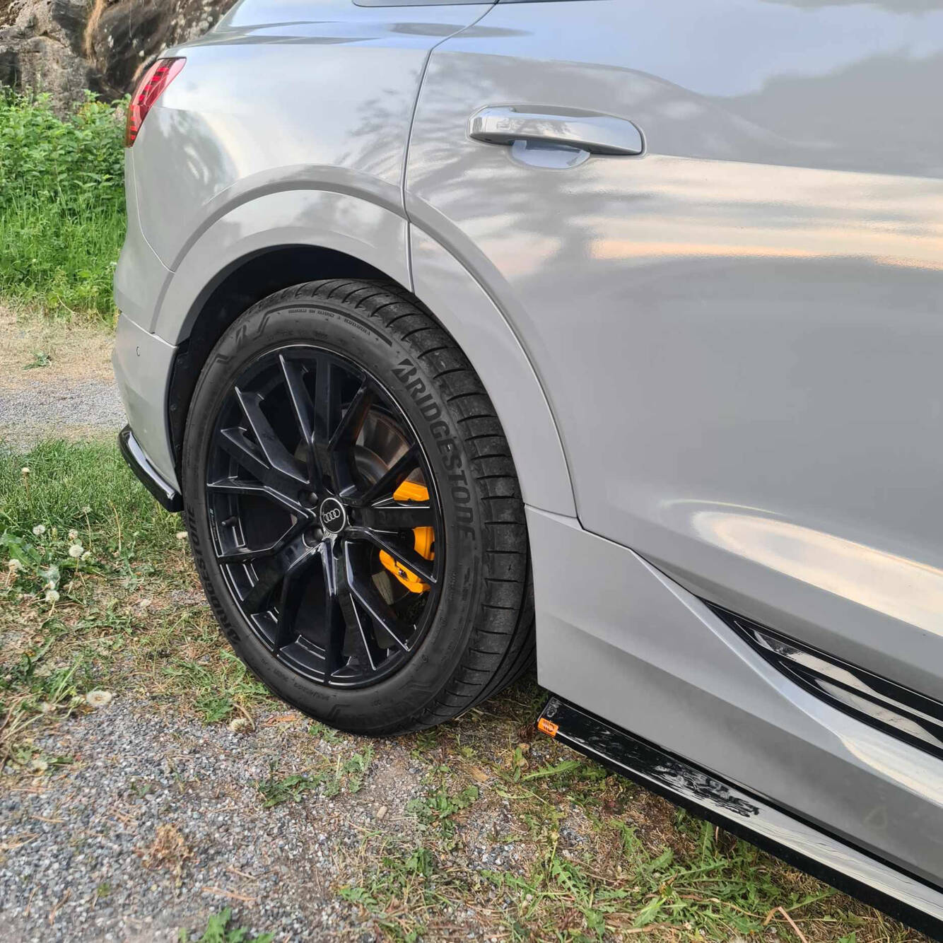 Side Skirts Diffusers Audi e-Tron S-Line - 6