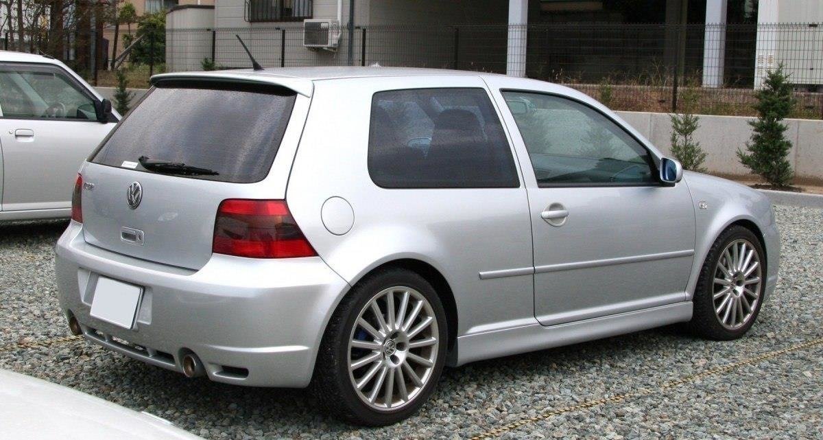 Side Skirts Golf 4 3 Door < R32 Look >