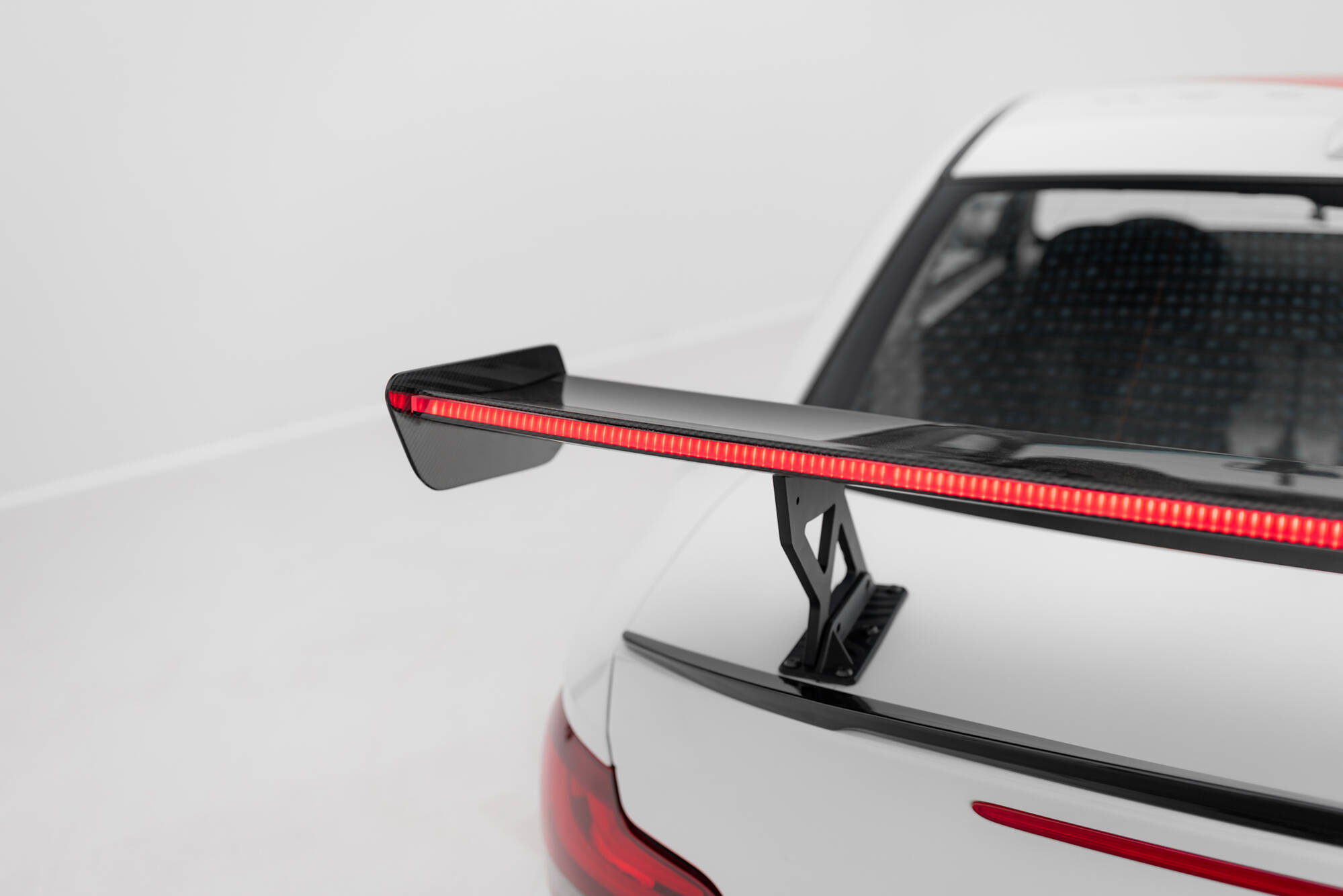 CARBON SPOILER WITH INTERNAL BRACKETS UPRIGHTS V.1 + LED SUITABLE FOR BMW 1 M E82 – MAXTON DESIGN - 17