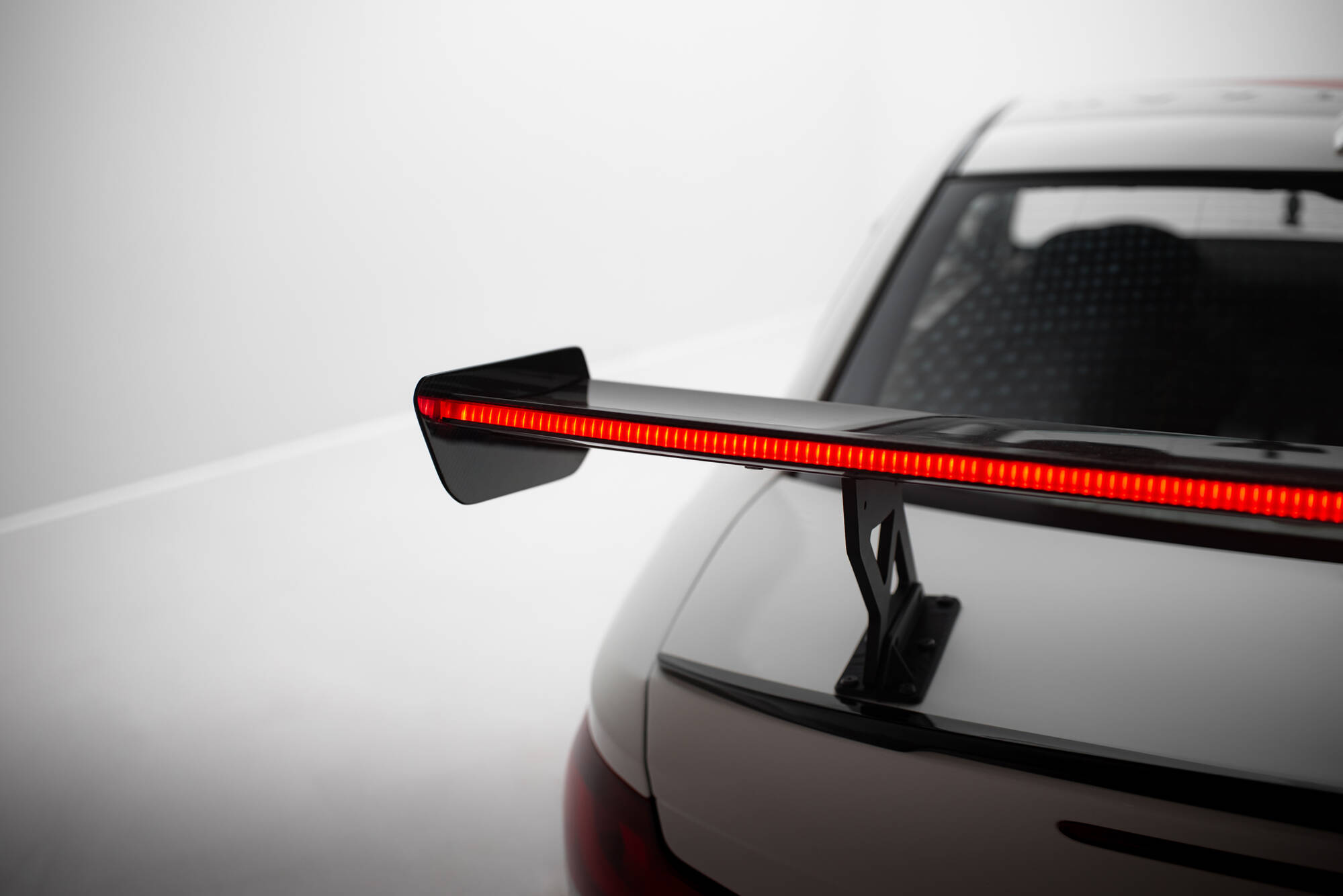 CARBON SPOILER WITH INTERNAL BRACKETS UPRIGHTS V.1 + LED SUITABLE FOR BMW 1 M E82 – MAXTON DESIGN - 4