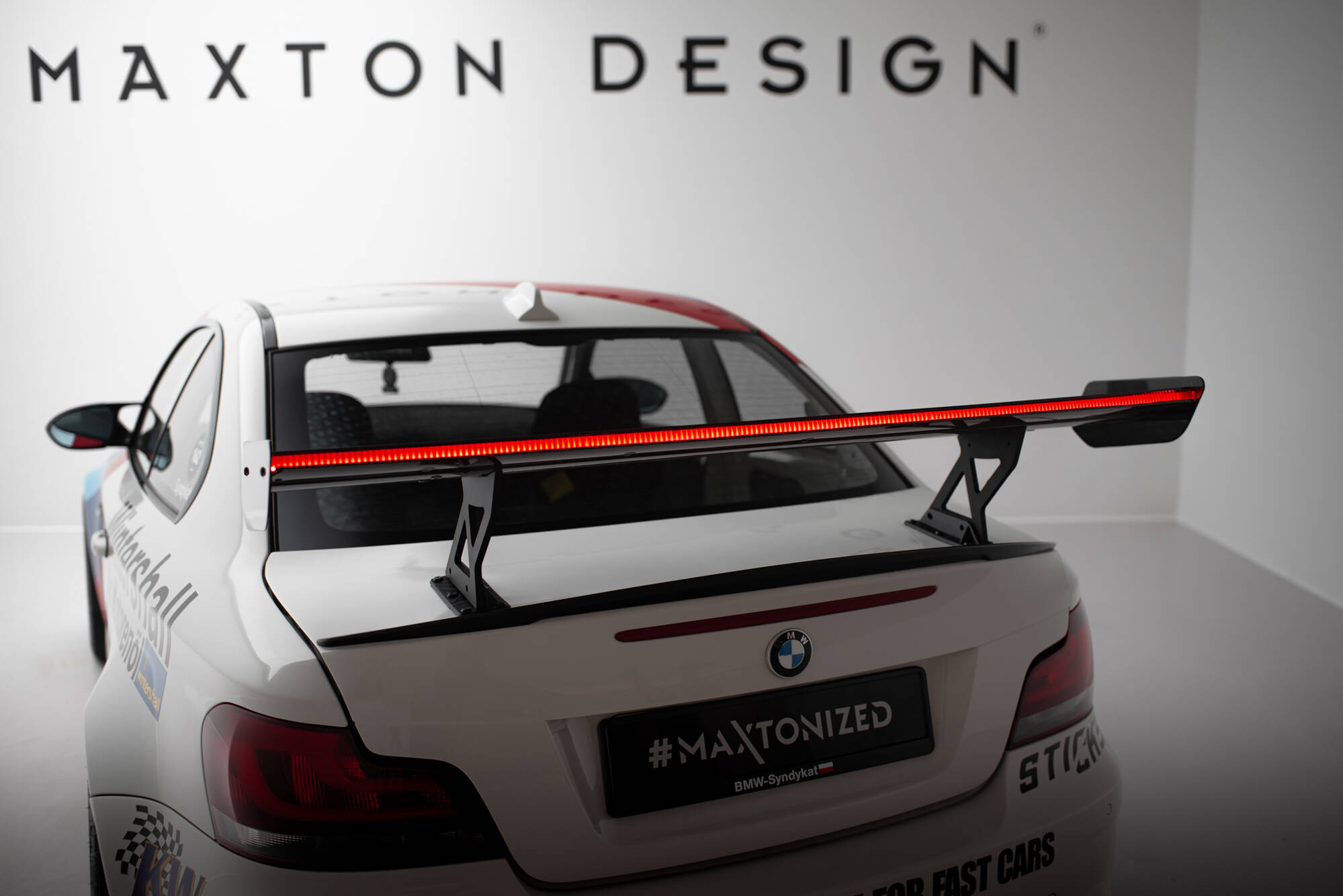 CARBON SPOILER WITH INTERNAL BRACKETS UPRIGHTS V.1 + LED SUITABLE FOR BMW 1 M E82 – MAXTON DESIGN - 10
