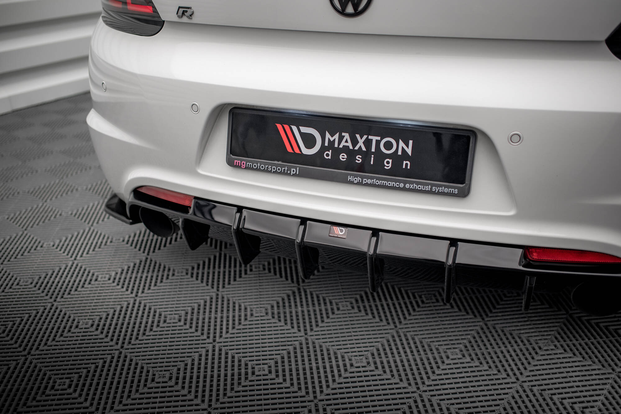 Rear Valance V.1 Volkswagen Scirocco R Mk3 - 2