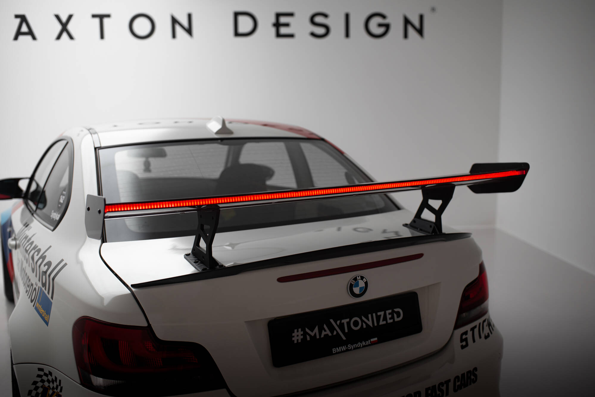 CARBON SPOILER WITH INTERNAL BRACKETS UPRIGHTS V.2 + LED SUITABLE FOR BMW 1 M E82 – MAXTON DESIGN - 13