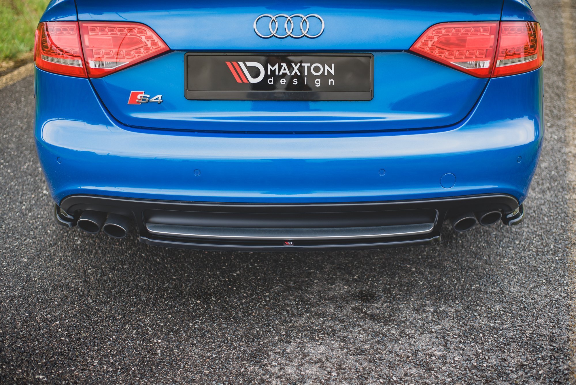 Central Rear Splitter Audi S4/ A4 S-line B8 Sedan (2008-2011) - 2