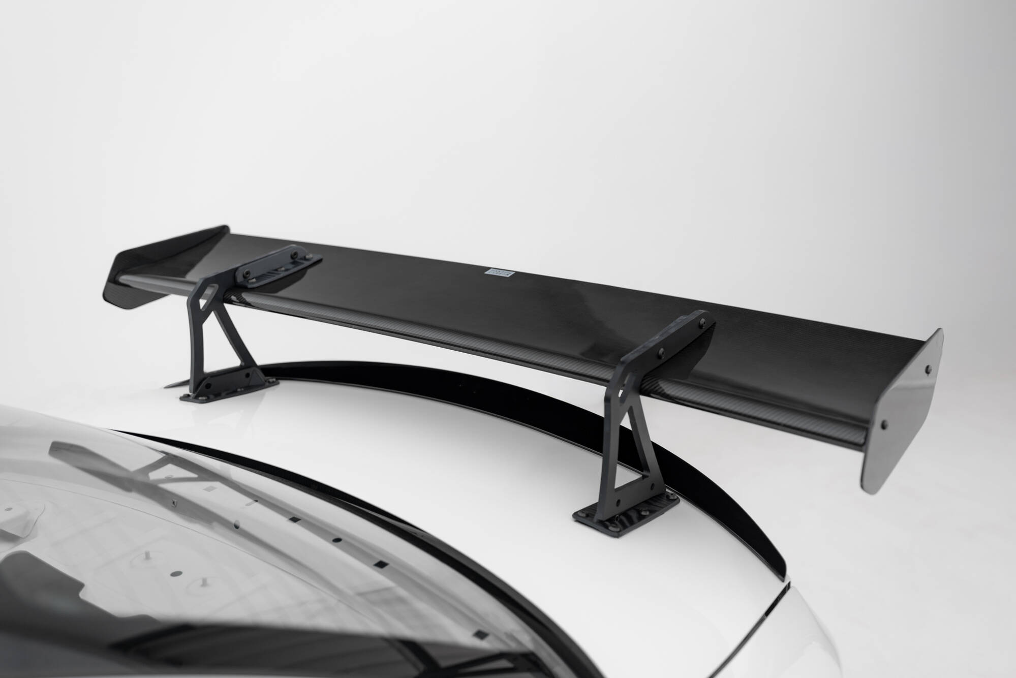 CARBON SPOILER WITH UPPER SWAN MOUNTING SUITABLE FOR BMW 1 M E82 – MAXTON DESIGN - 11