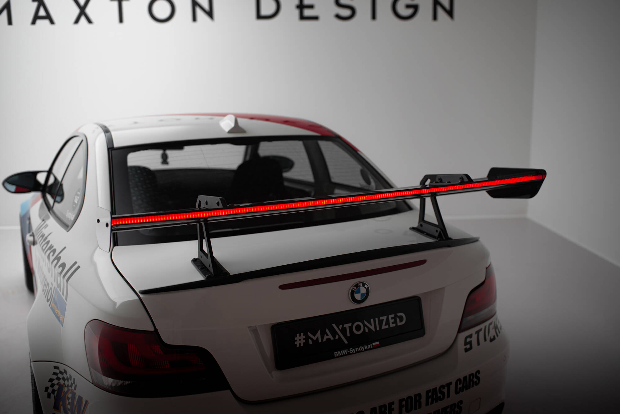 CARBON SPOILER WITH UPPER SWAN MOUNTING + LED SUITABLE FOR BMW 1 M E82 – MAXTON DESIGN - 9