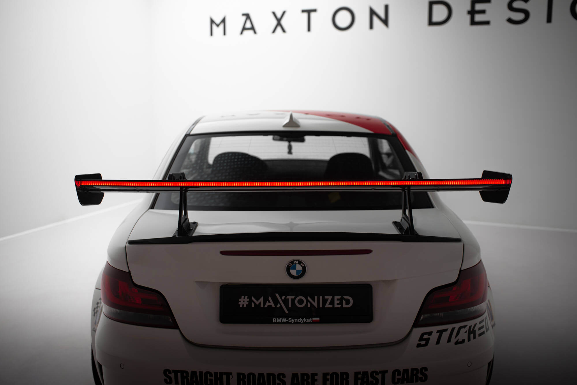 CARBON SPOILER WITH UPPER SWAN MOUNTING + LED SUITABLE FOR BMW 1 M E82 – MAXTON DESIGN - 5