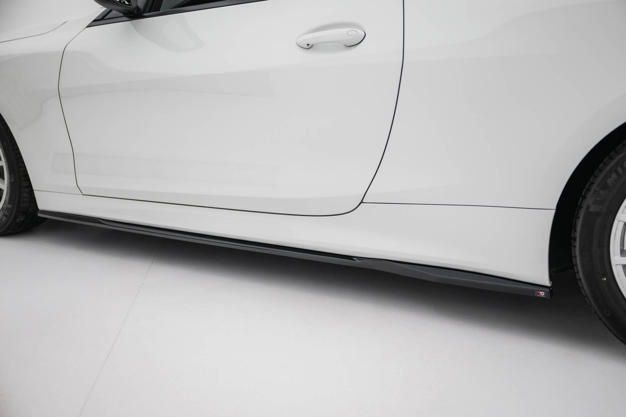 SIDE SKIRTS DIFFUSERS SUITABLE FOR BMW 4 COUPE / CABRIO G22 / G23 – MAXTON DESIGN - 2
