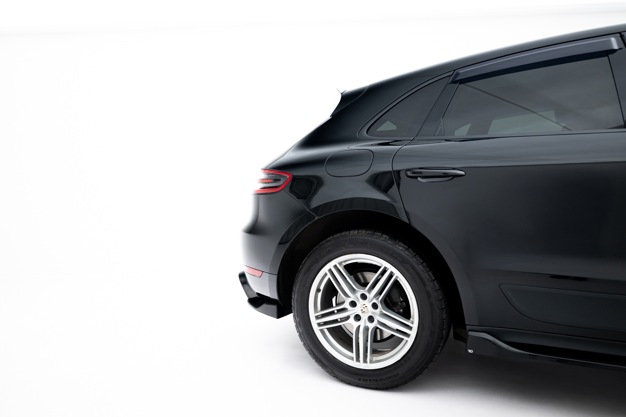 REAR SIDE SPLITTERS V.2 SUITABLE FOR PORSCHE MACAN MK1 – MAXTON DESIGN - 2