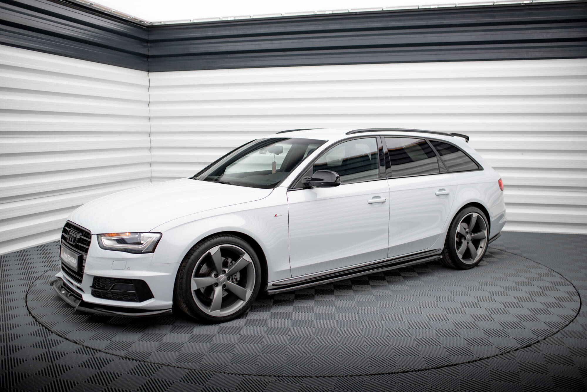 Side Skirts Diffusers V.3 Audi A4 / A4 S-Line / S4 B8 - 3