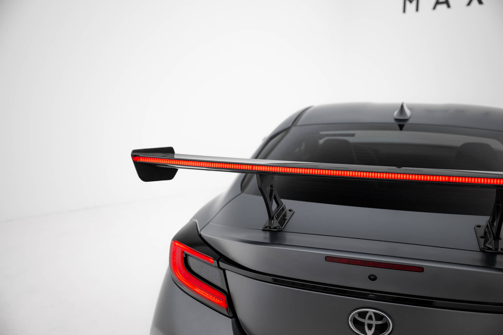 CARBON SPOILER WITH INTERNAL BRACKETS UPRIGHTS + LED SUITABLE FOR TOYOTA GR86 / SUBARU BRZ MK2 – MAXTON DESIGN