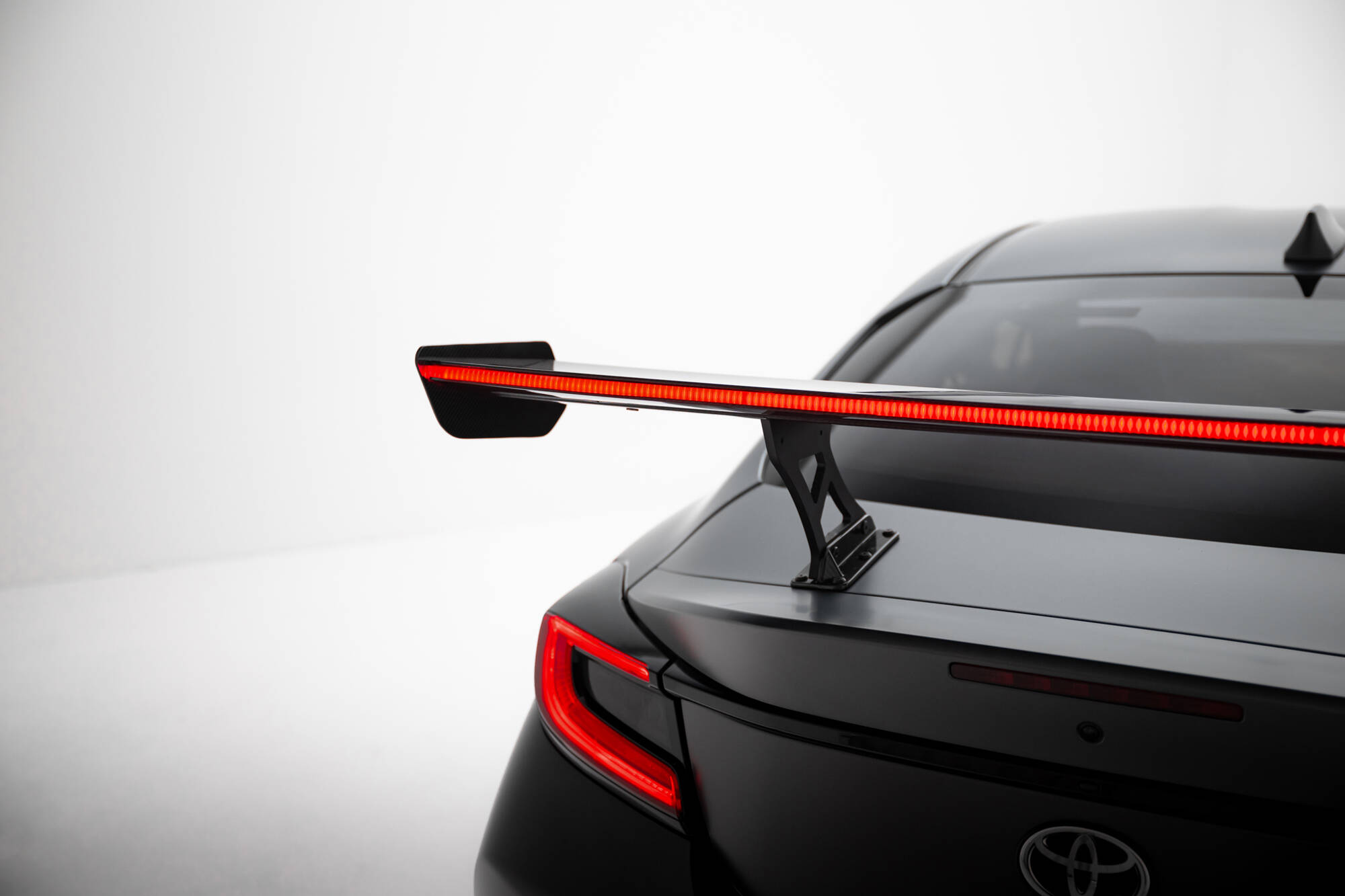 CARBON SPOILER WITH INTERNAL BRACKETS UPRIGHTS + LED SUITABLE FOR TOYOTA GR86 / SUBARU BRZ MK2 – MAXTON DESIGN - 14