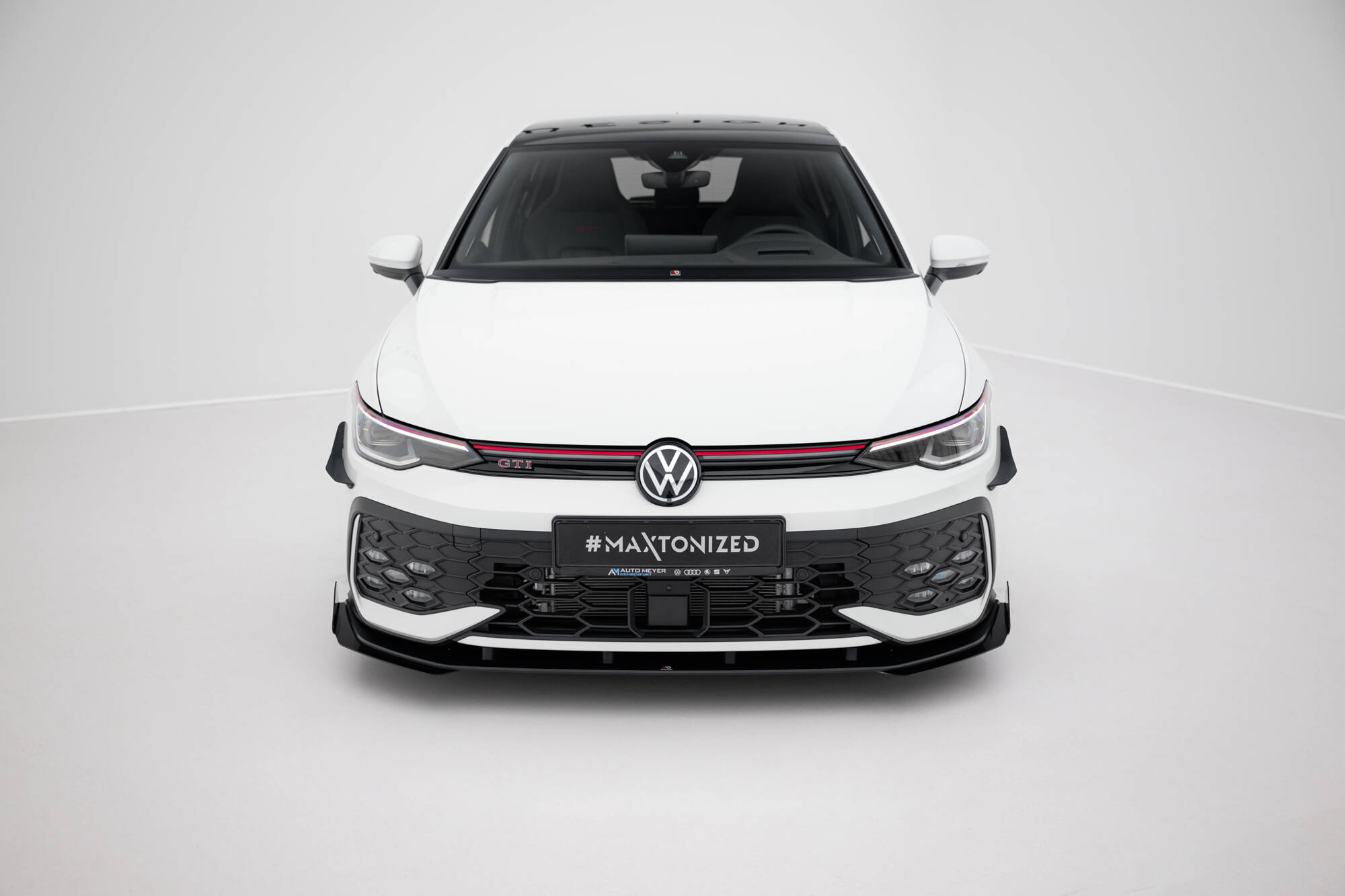 STREET PRO FRONTLÄPP + FLÄRPAR TILL VOLKSWAGEN GOLF GTI / GTE / R-LINE MK8 FACELIFT – MAXTON DESIGN - 6