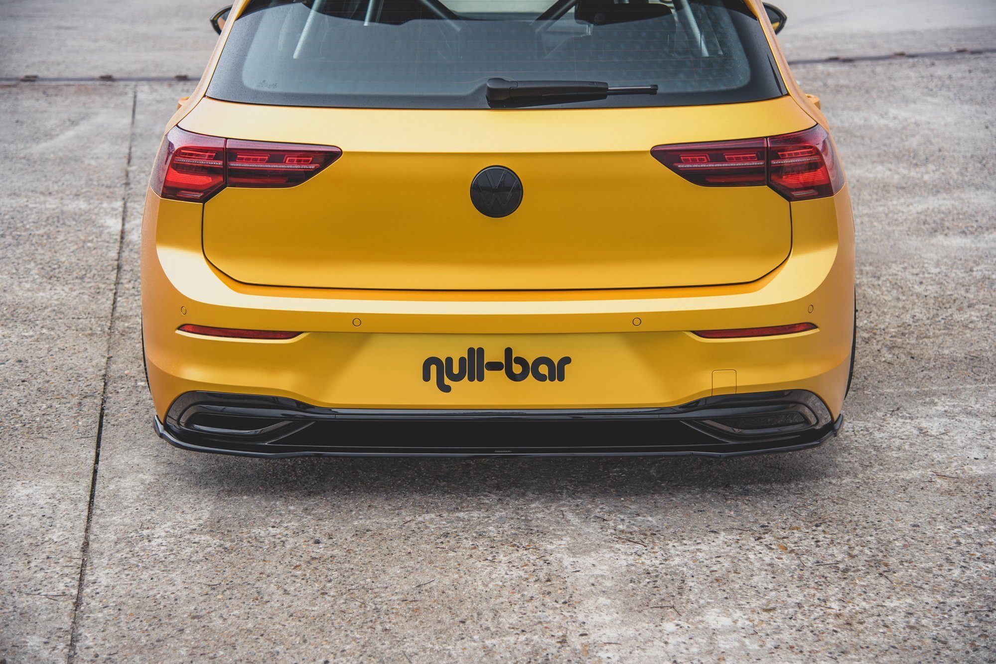 Central Rear Splitter VW Golf MK8 (2020-) - 3