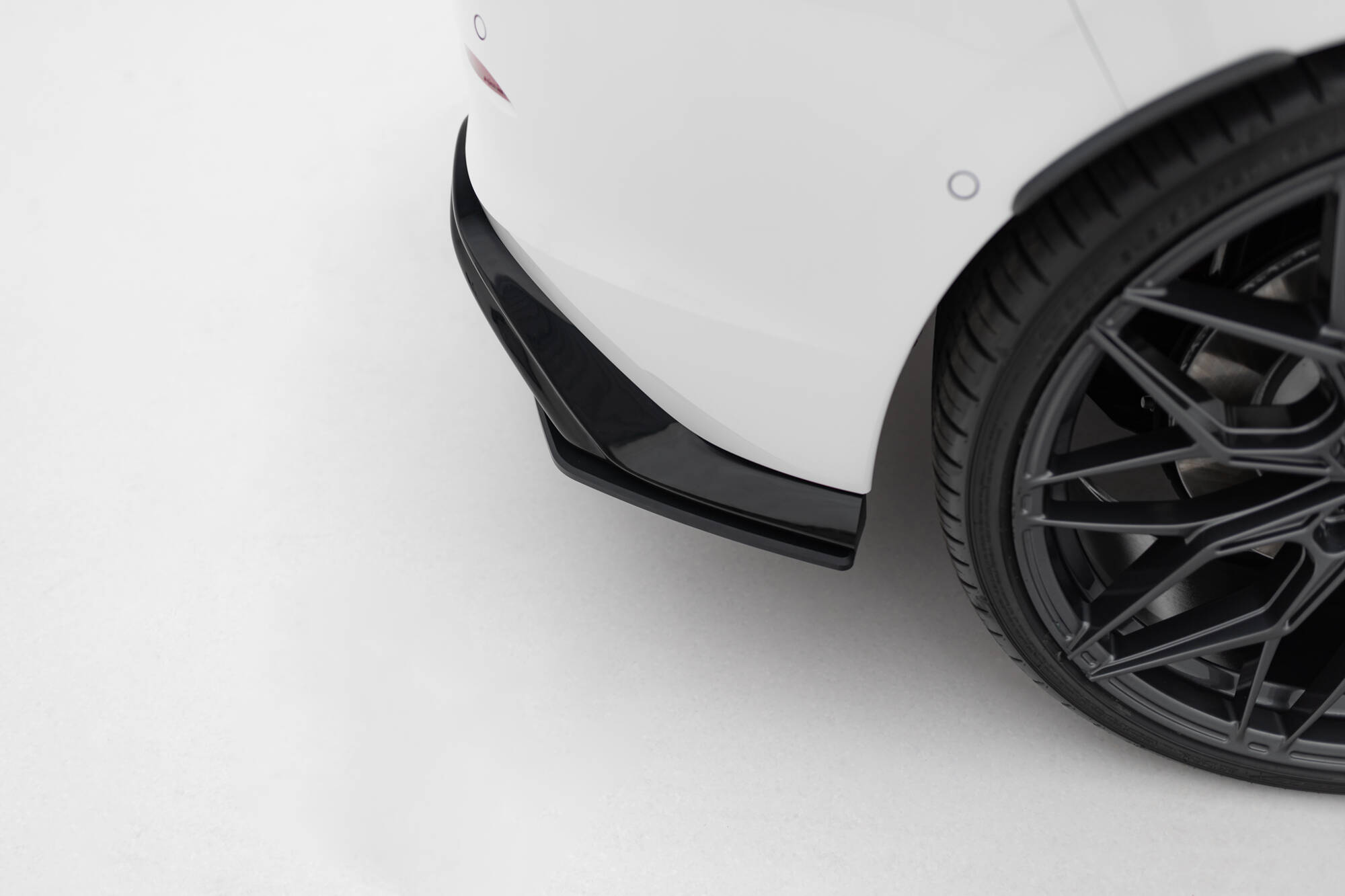 STREET PRO BAKRE SIDOSPLITTERS V.1 TILL VOLKSWAGEN GOLF GTI MK8 TILL MED : VW-GO-8-GTI-RS2G – MAXTON DESIGN - 3