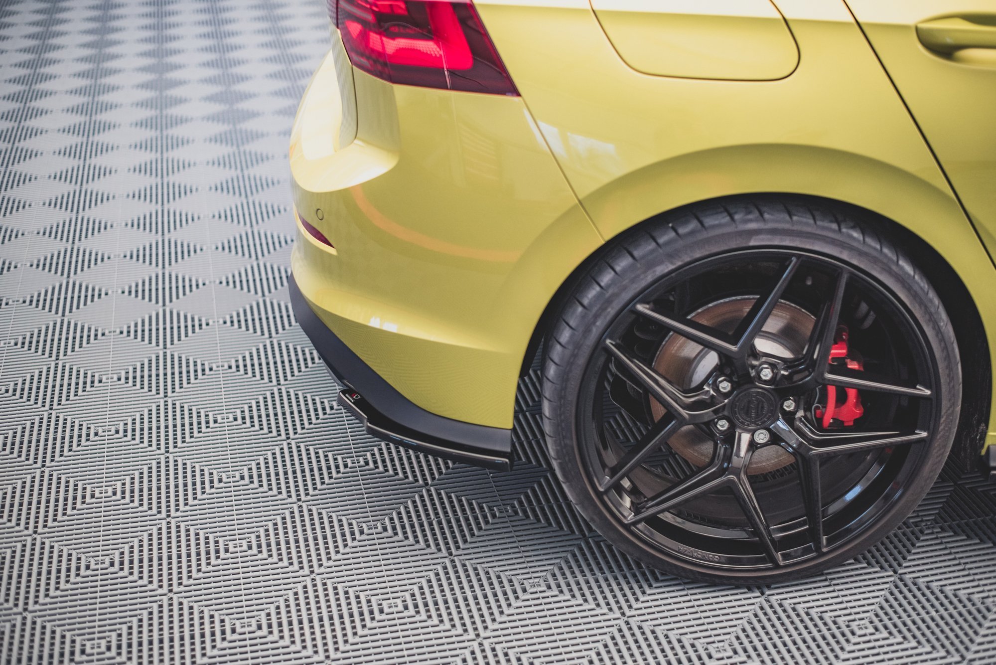 Rear Side Splitters V2 VW Golf 8 GTI Clubsport (2020-) - 2