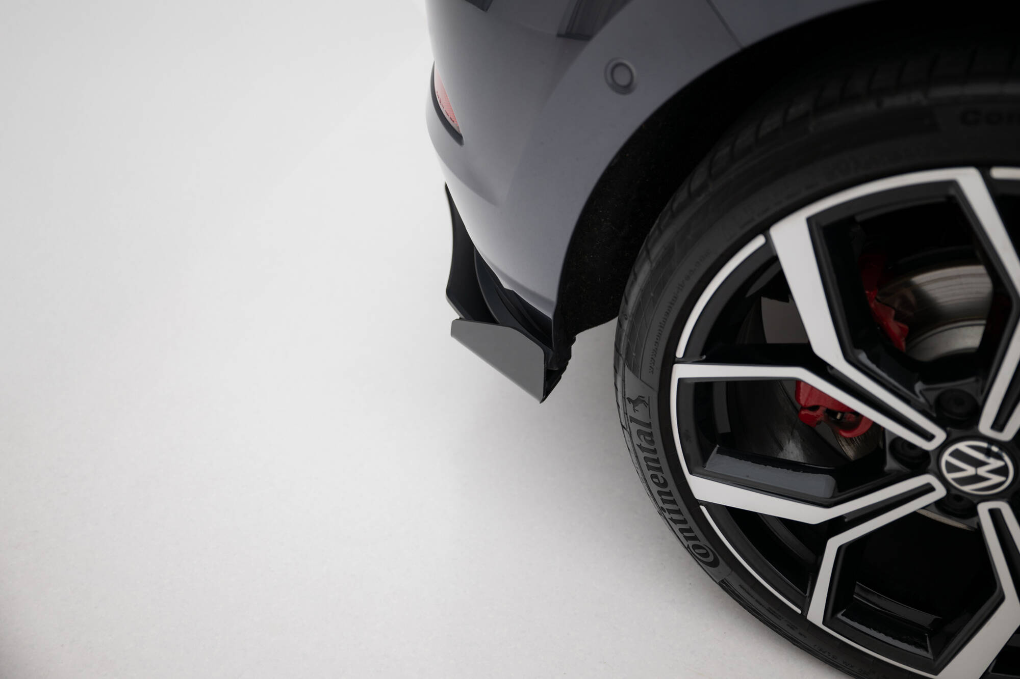 BAKRE SIDOFLÄRPAR TILL VOLKSWAGEN POLO GTI MK6 FACELIFT – MAXTON DESIGN