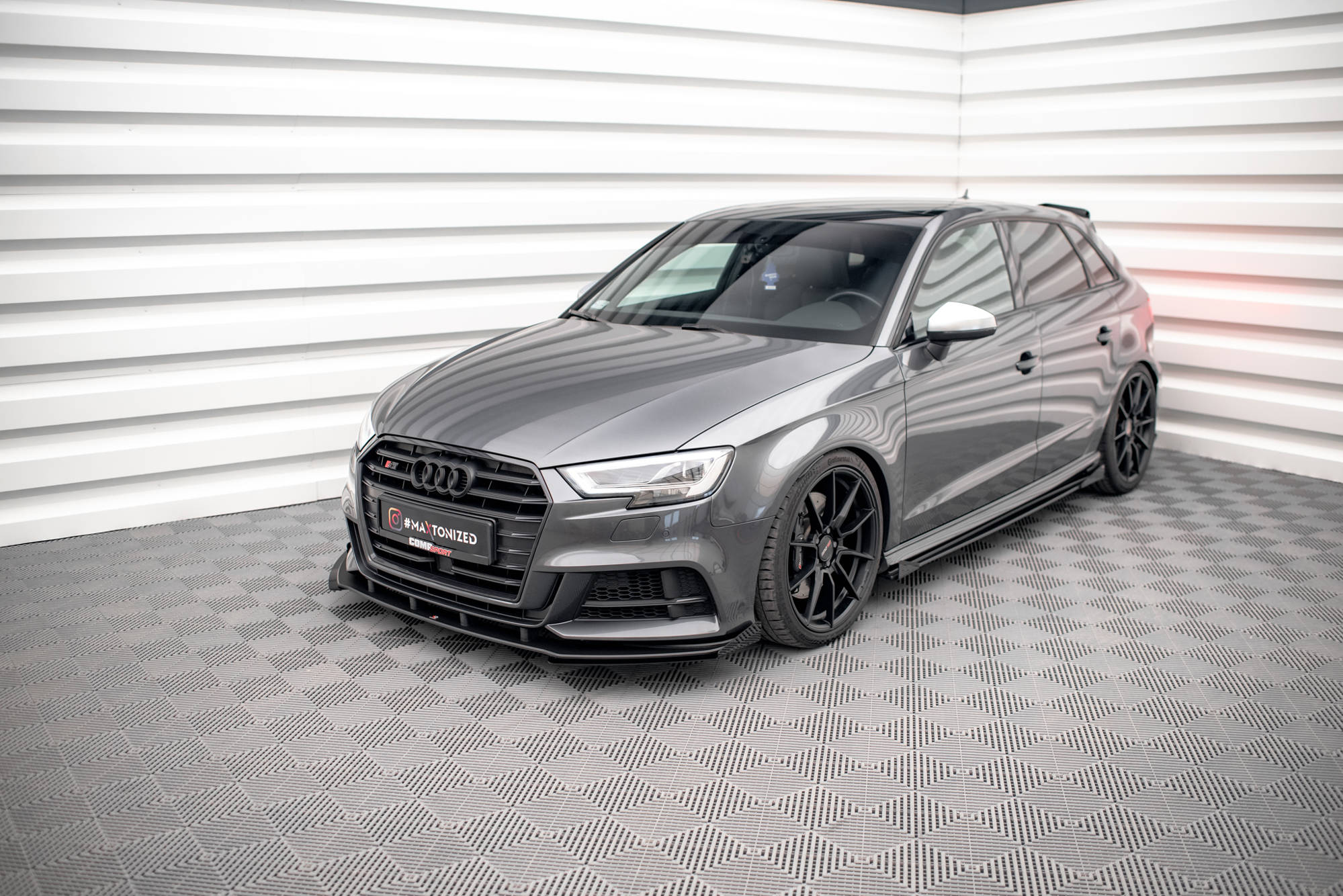 Front Flaps Audi S3 / A3 S-Line Sportback 8V Facelift - 2