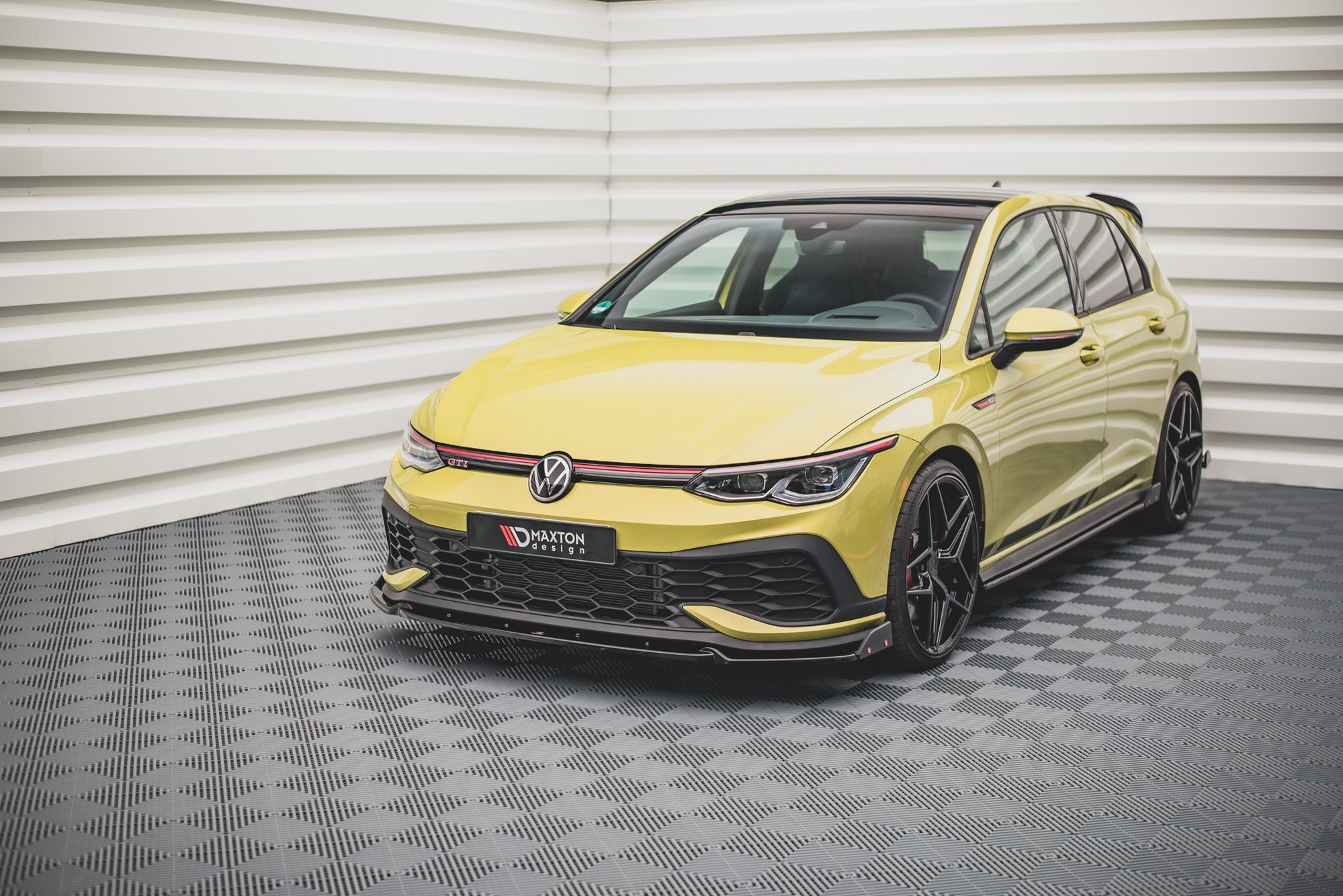 Front Splitter V.1 + Flaps VW Golf 8 GTI Clubsport - 2
